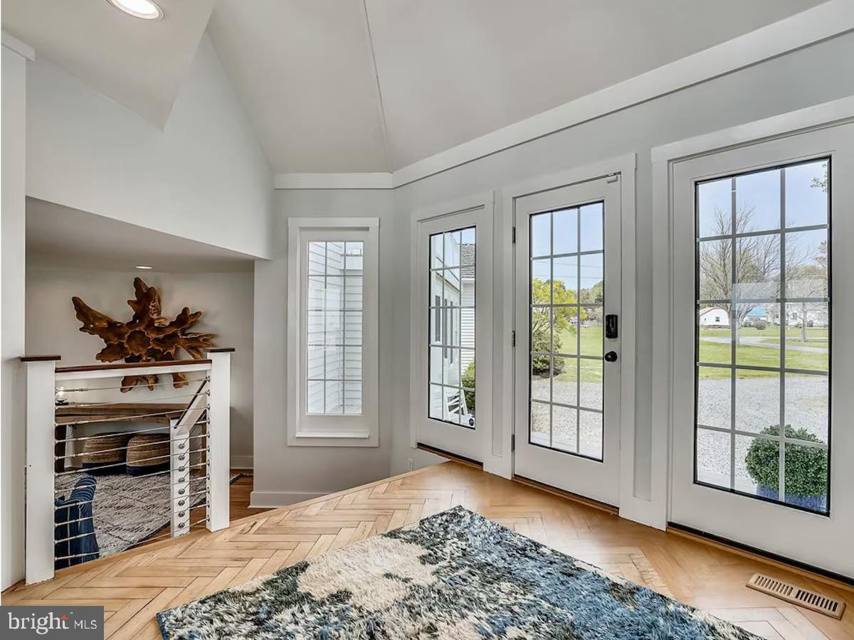 TILGHMAN ISLAND - Residential