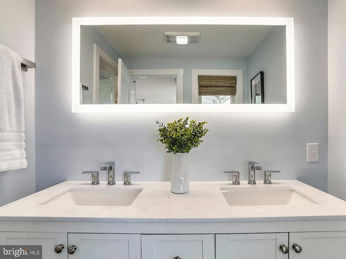 TILGHMAN ISLAND - Residential