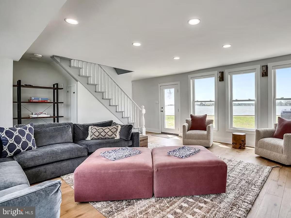 TILGHMAN ISLAND - Residential