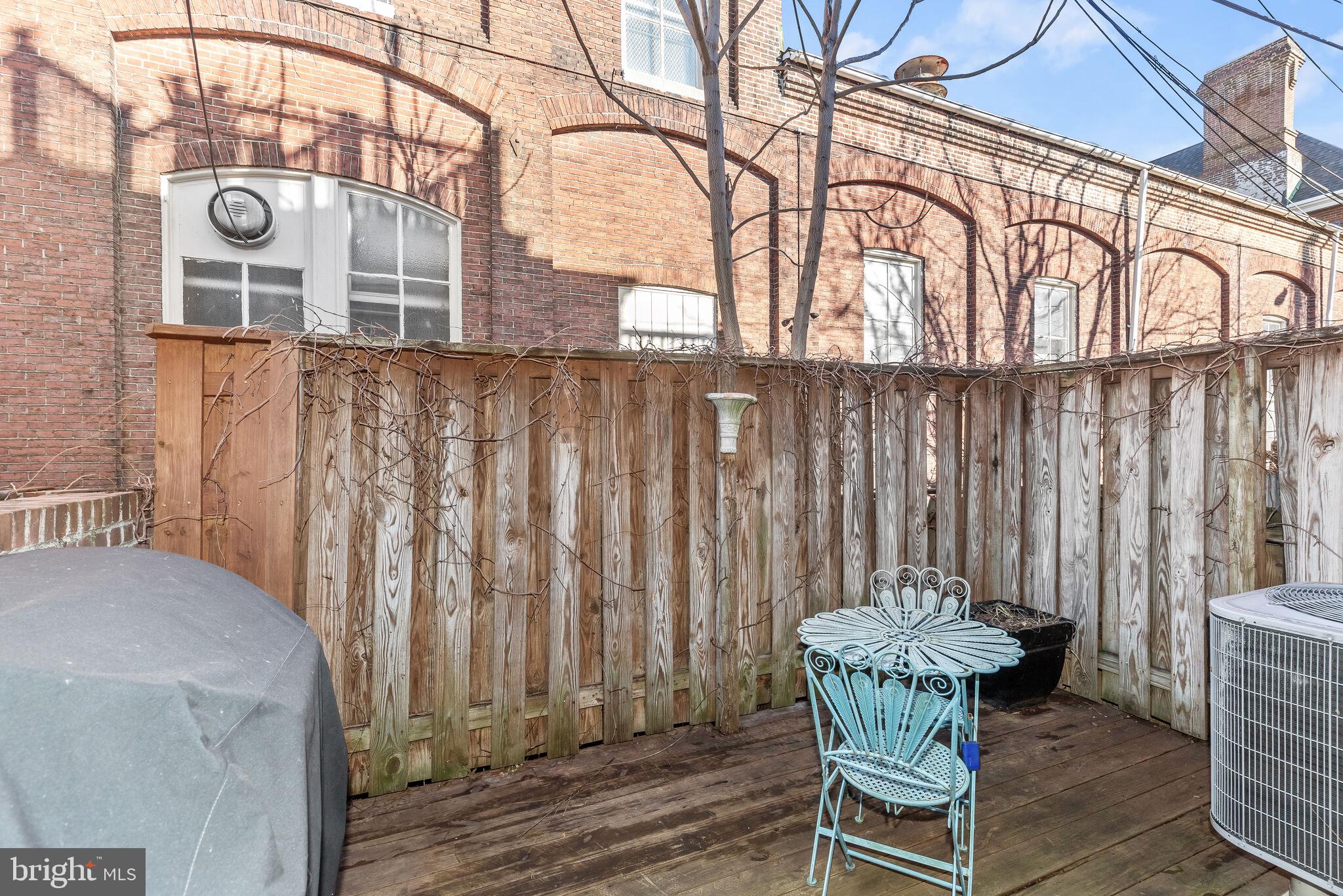 FEDERAL HILL HISTORIC DISTRICT - Residential