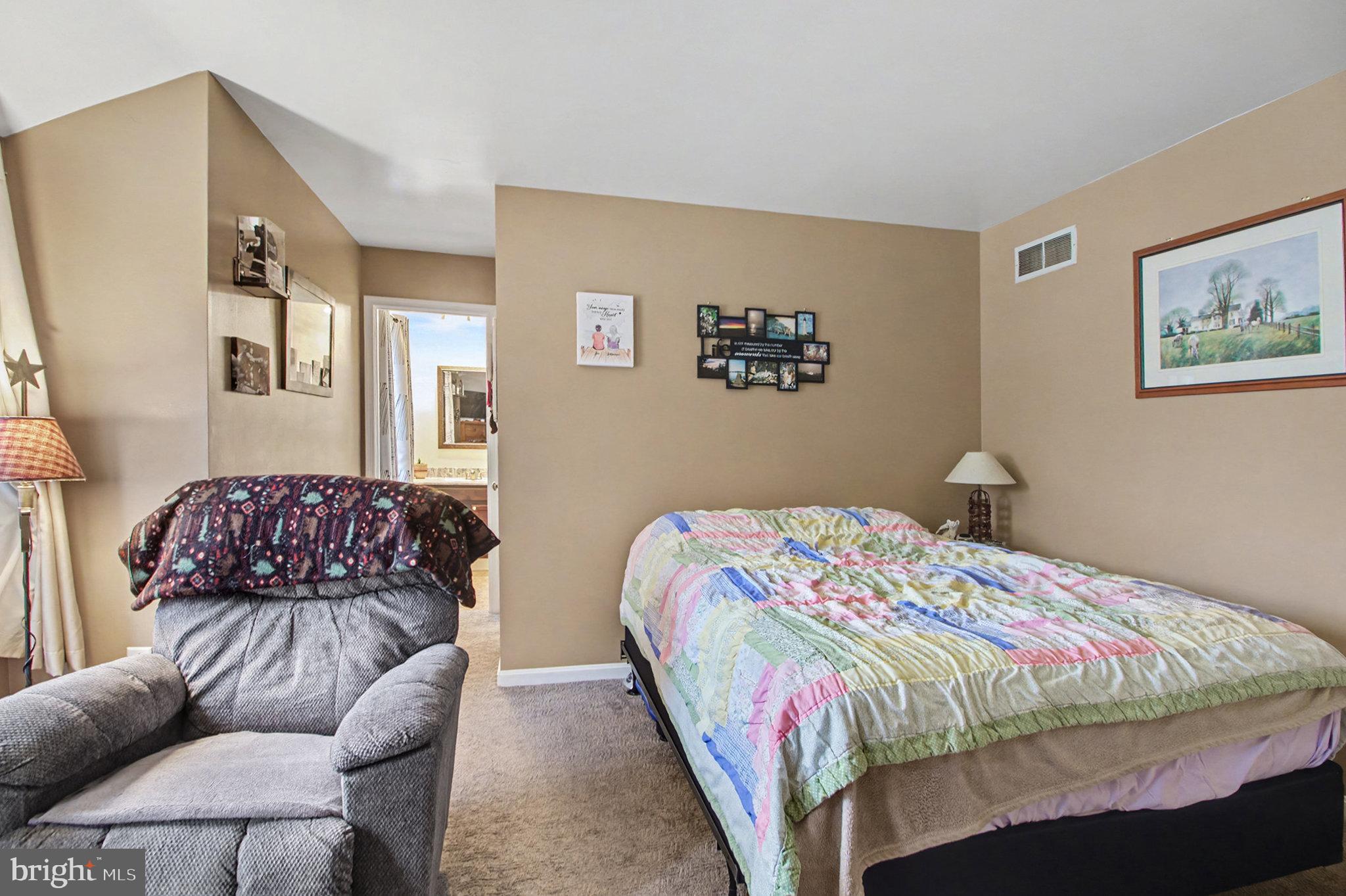 DERRY TOWNSHIP - Residential