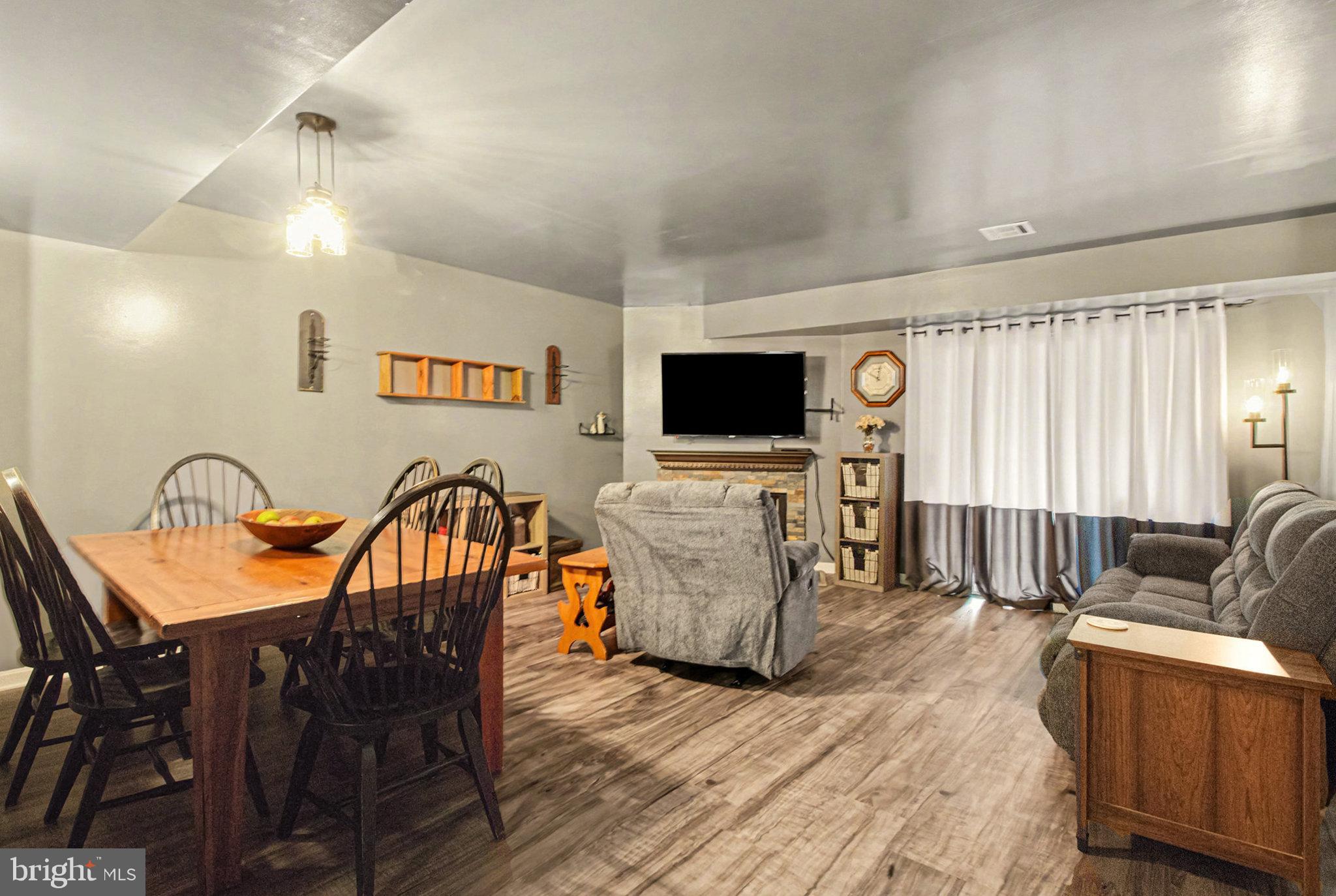 DERRY TOWNSHIP - Residential