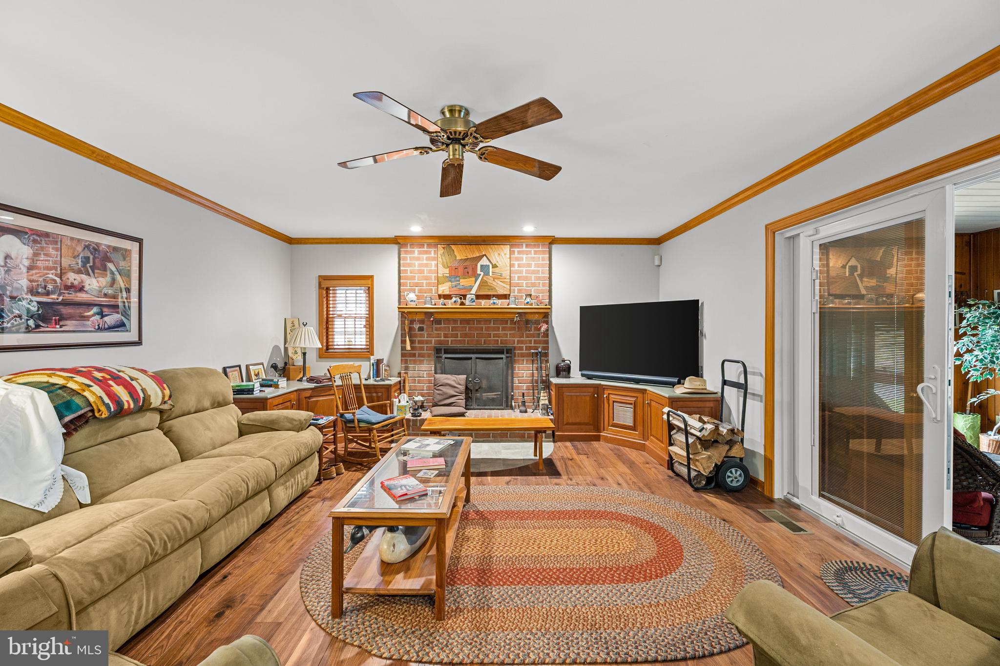 WILLOW SPRINGS - Residential