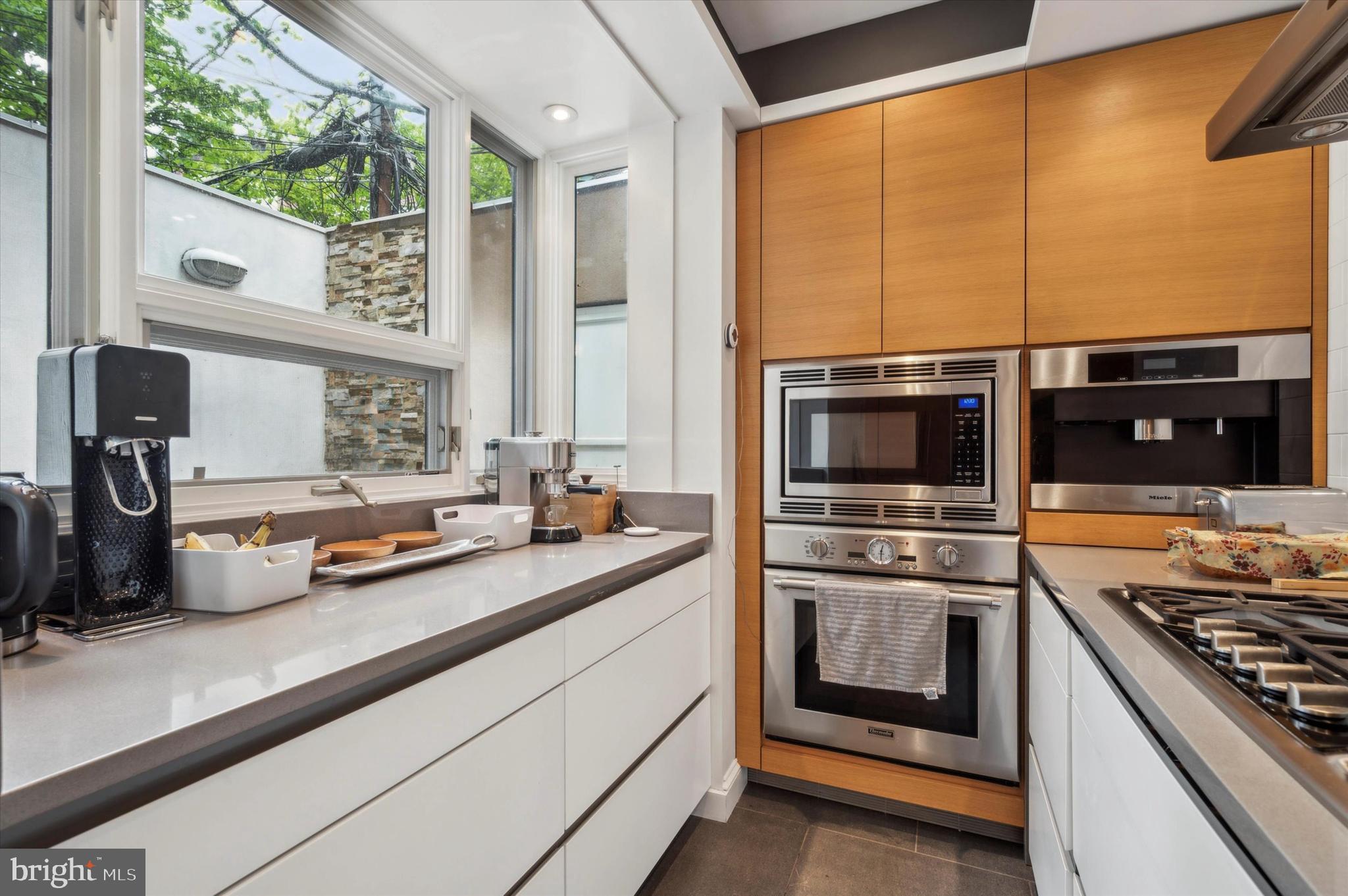 RITTENHOUSE SQUARE - Residential Lease