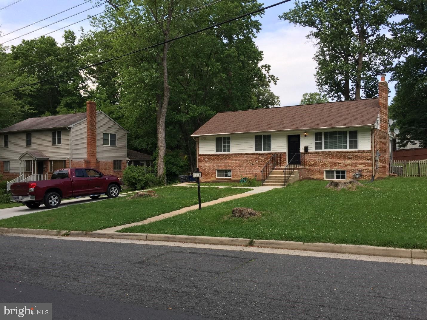 COLUMBIA PINES - Residential Lease