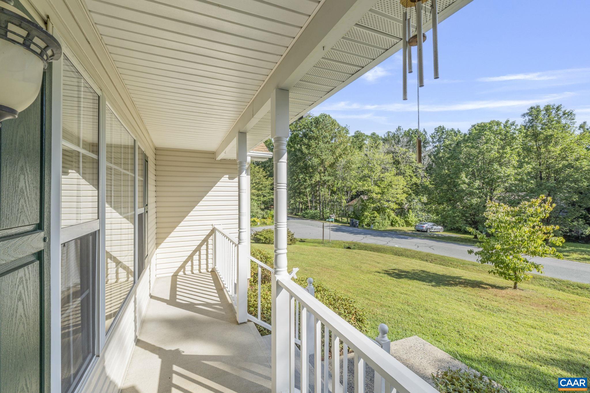 LAKE MONTICELLO - Residential