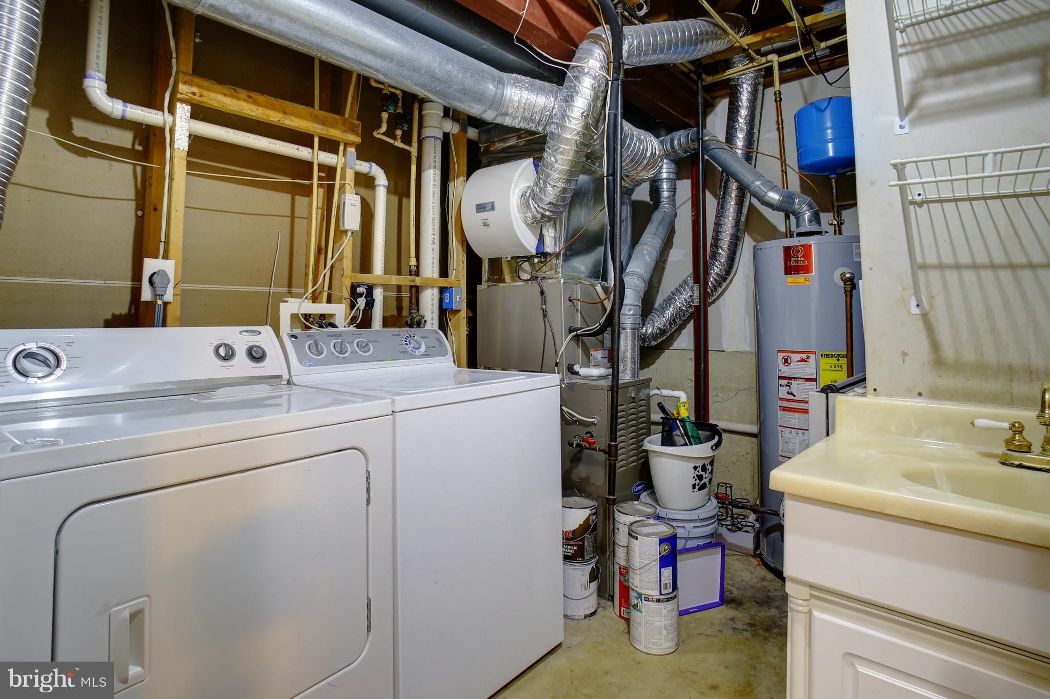 SYCAMORE HILL - Residential