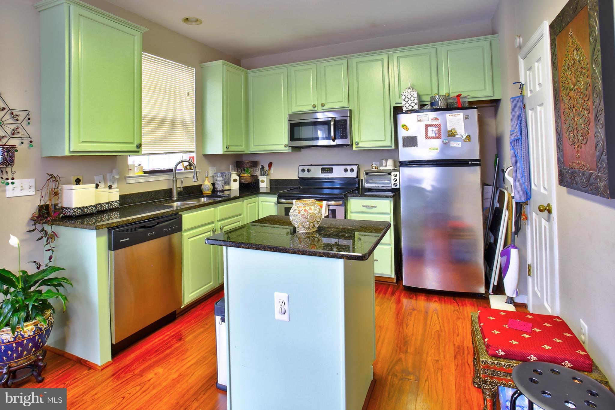 SYCAMORE HILL - Residential