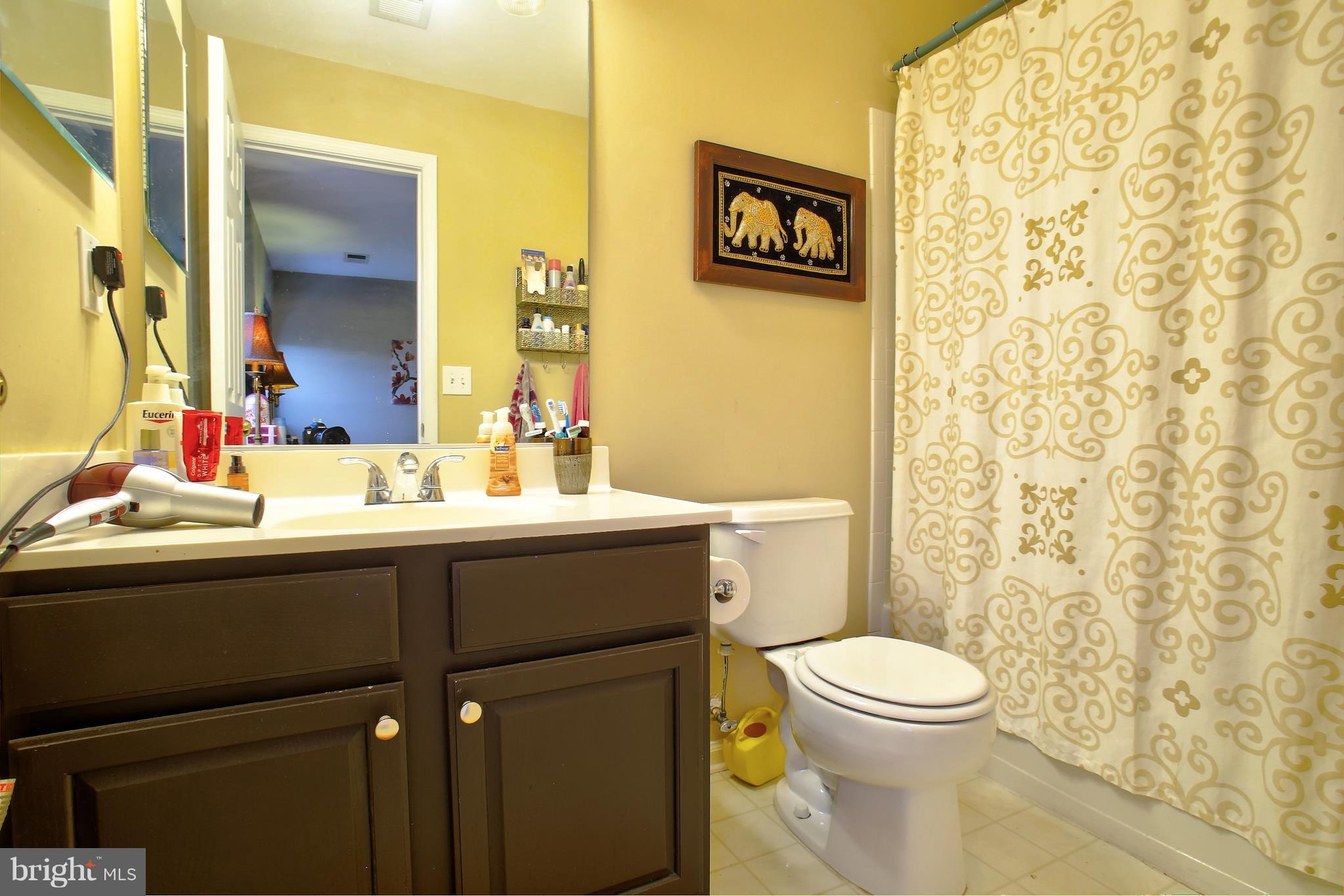 SYCAMORE HILL - Residential