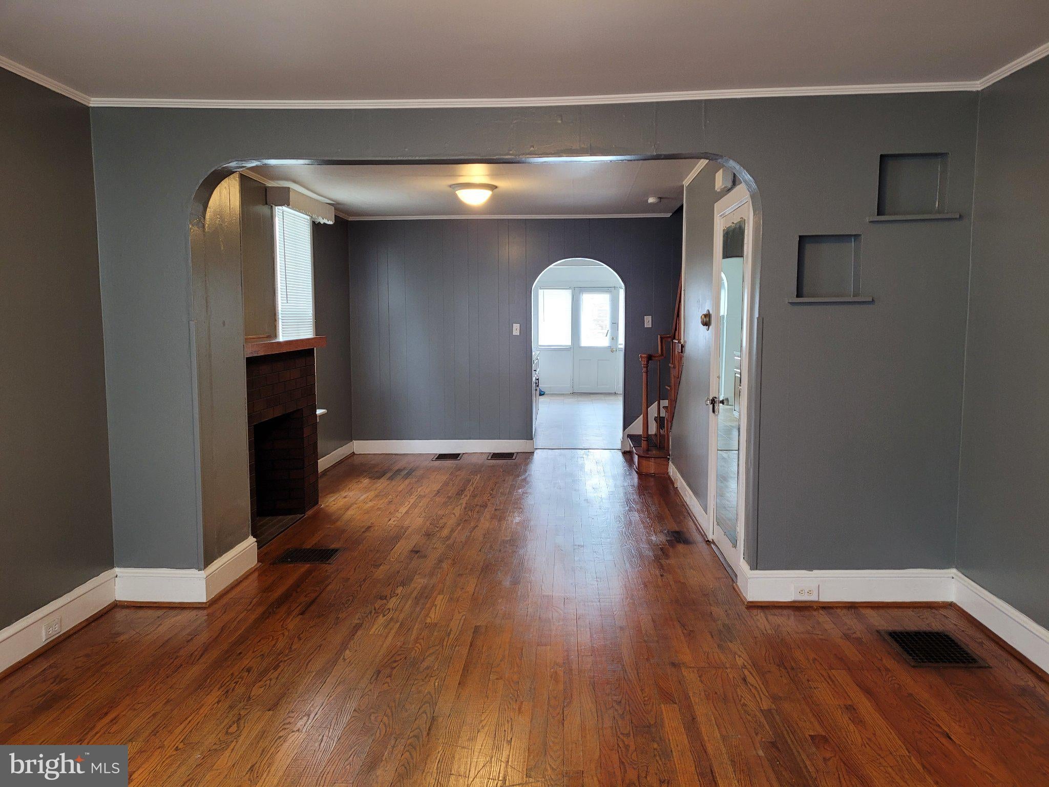 320 E ORANGE STREET