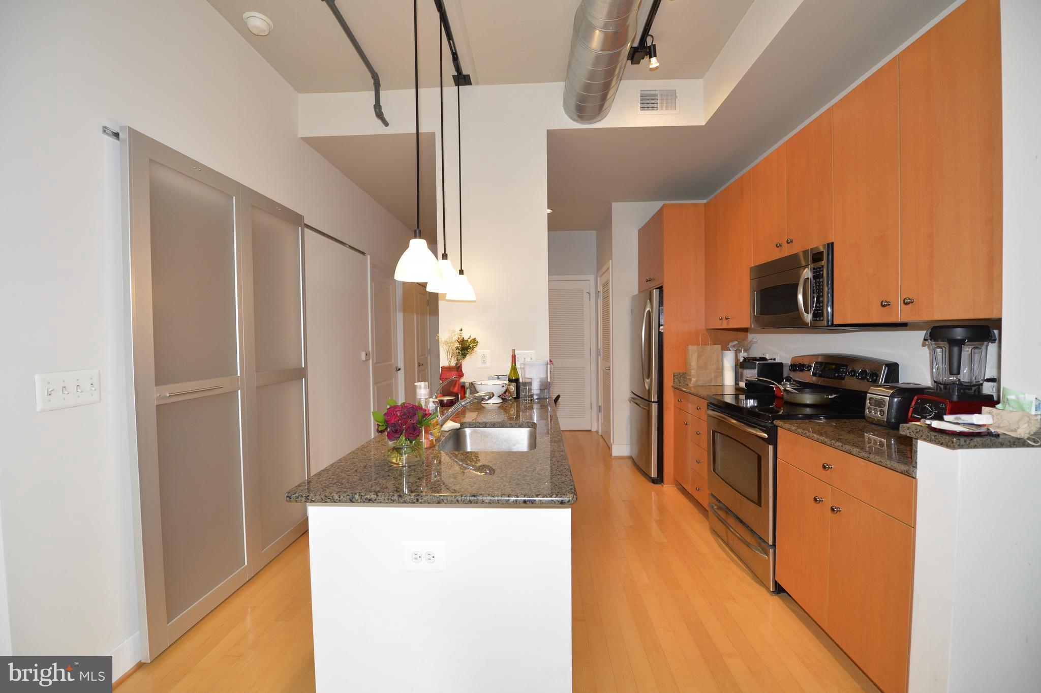 CONDOS AT CARLYLE SQUARE - Residential Lease