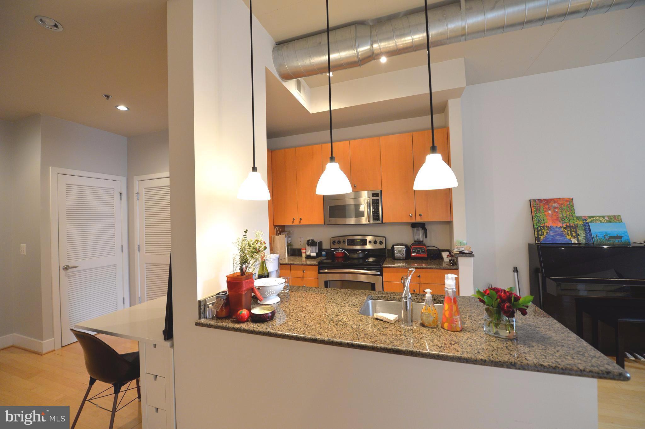 CONDOS AT CARLYLE SQUARE - Residential Lease