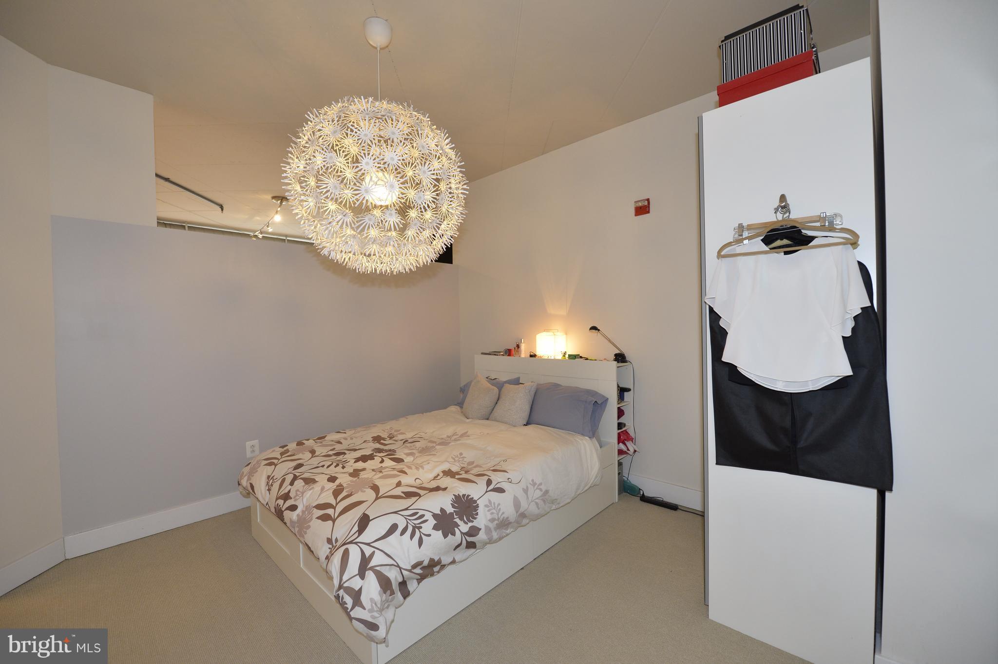 CONDOS AT CARLYLE SQUARE - Residential Lease