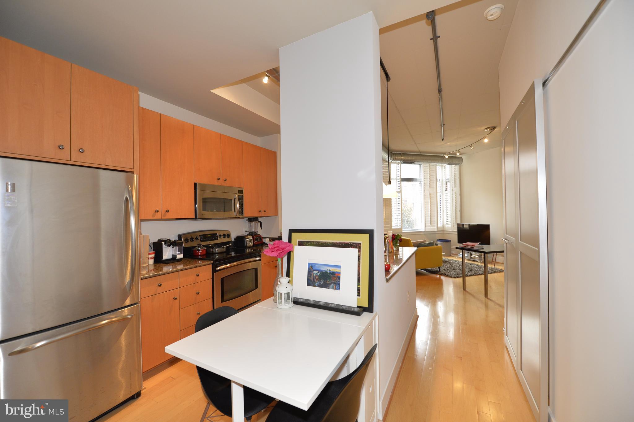 CONDOS AT CARLYLE SQUARE - Residential Lease