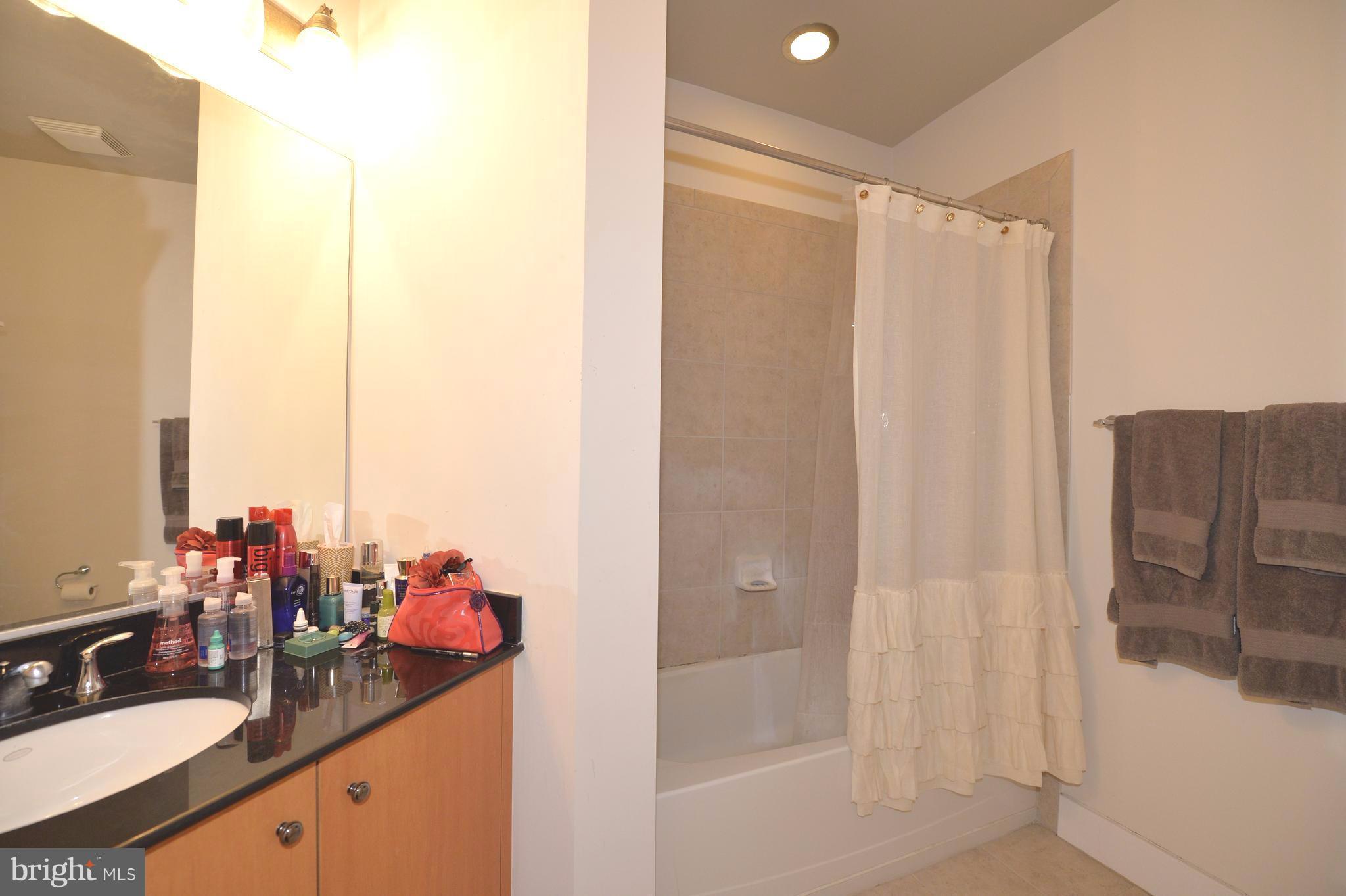 CONDOS AT CARLYLE SQUARE - Residential Lease