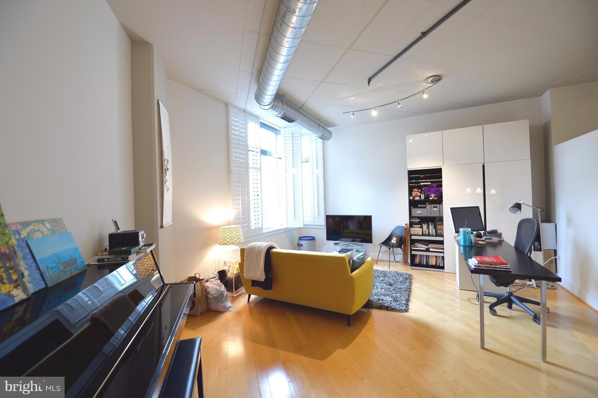 CONDOS AT CARLYLE SQUARE - Residential Lease