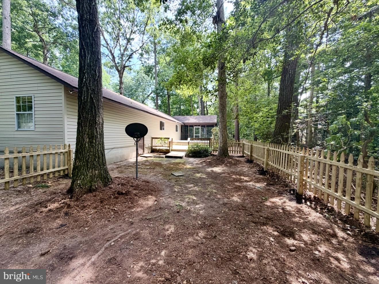 10 STONEMEADOW COURT