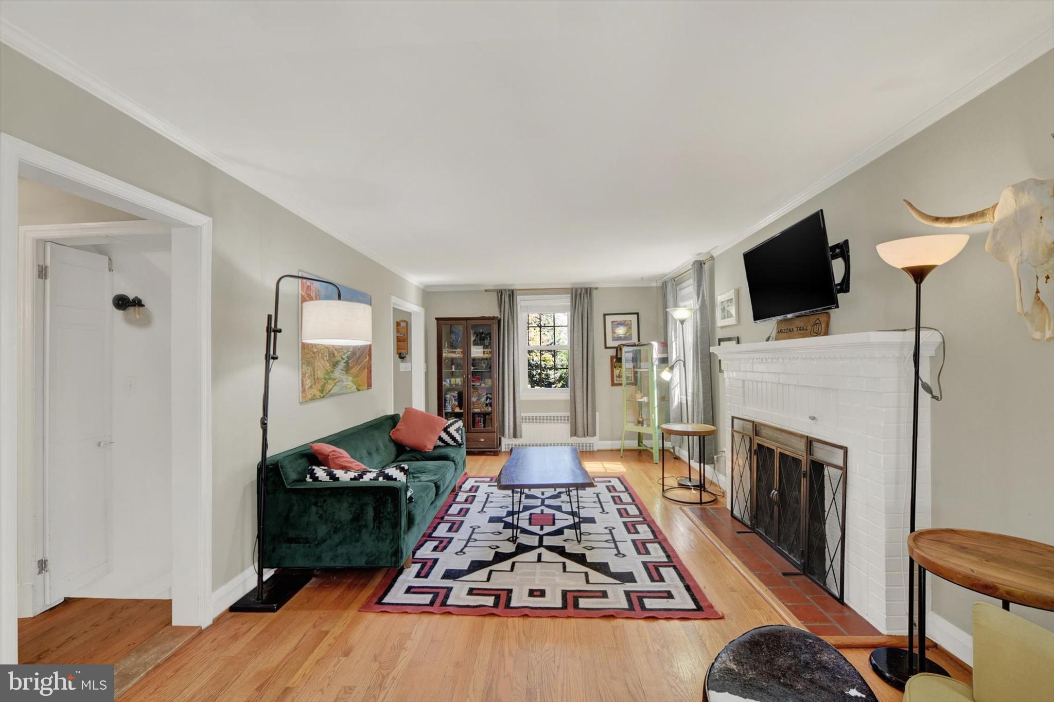 402 DIXIE DRIVE