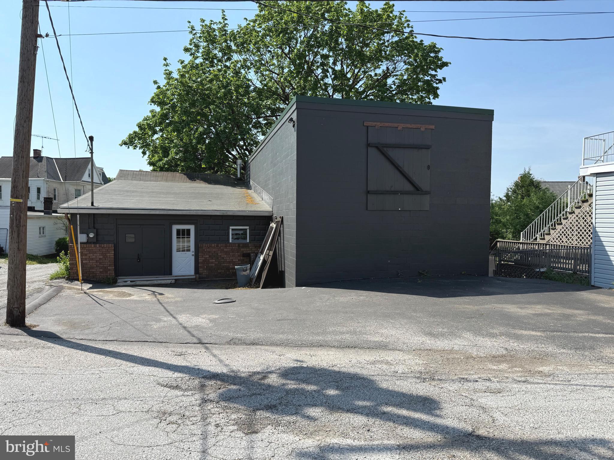 109 3RD STREET