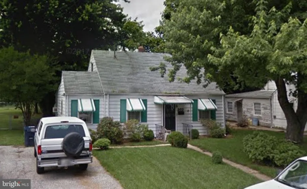 203 Huron Drive, Oxon Hill, MD 20745