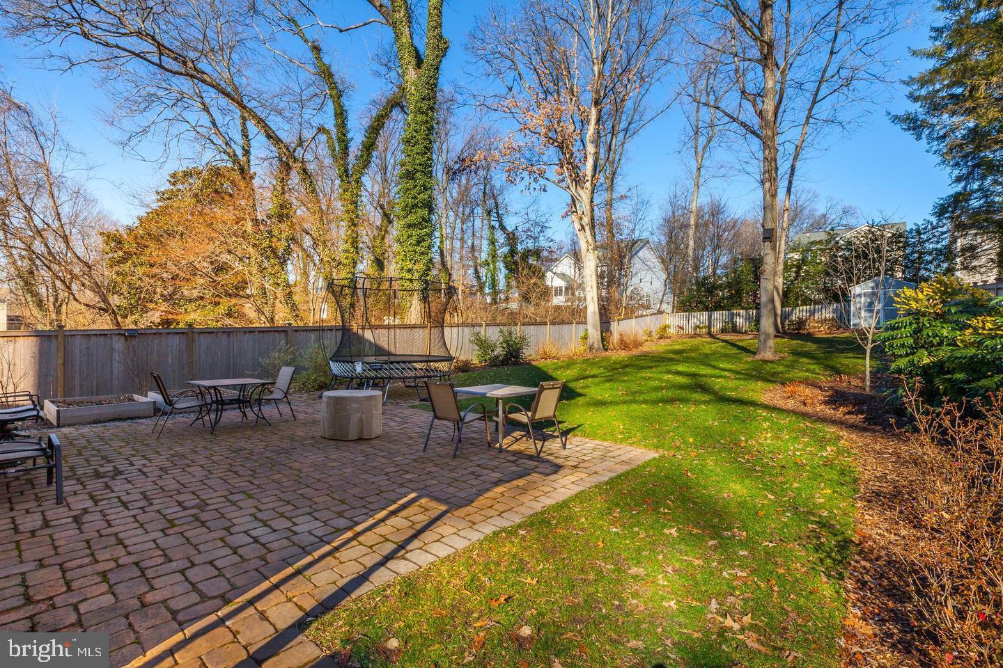 WEST END PARK - Residential