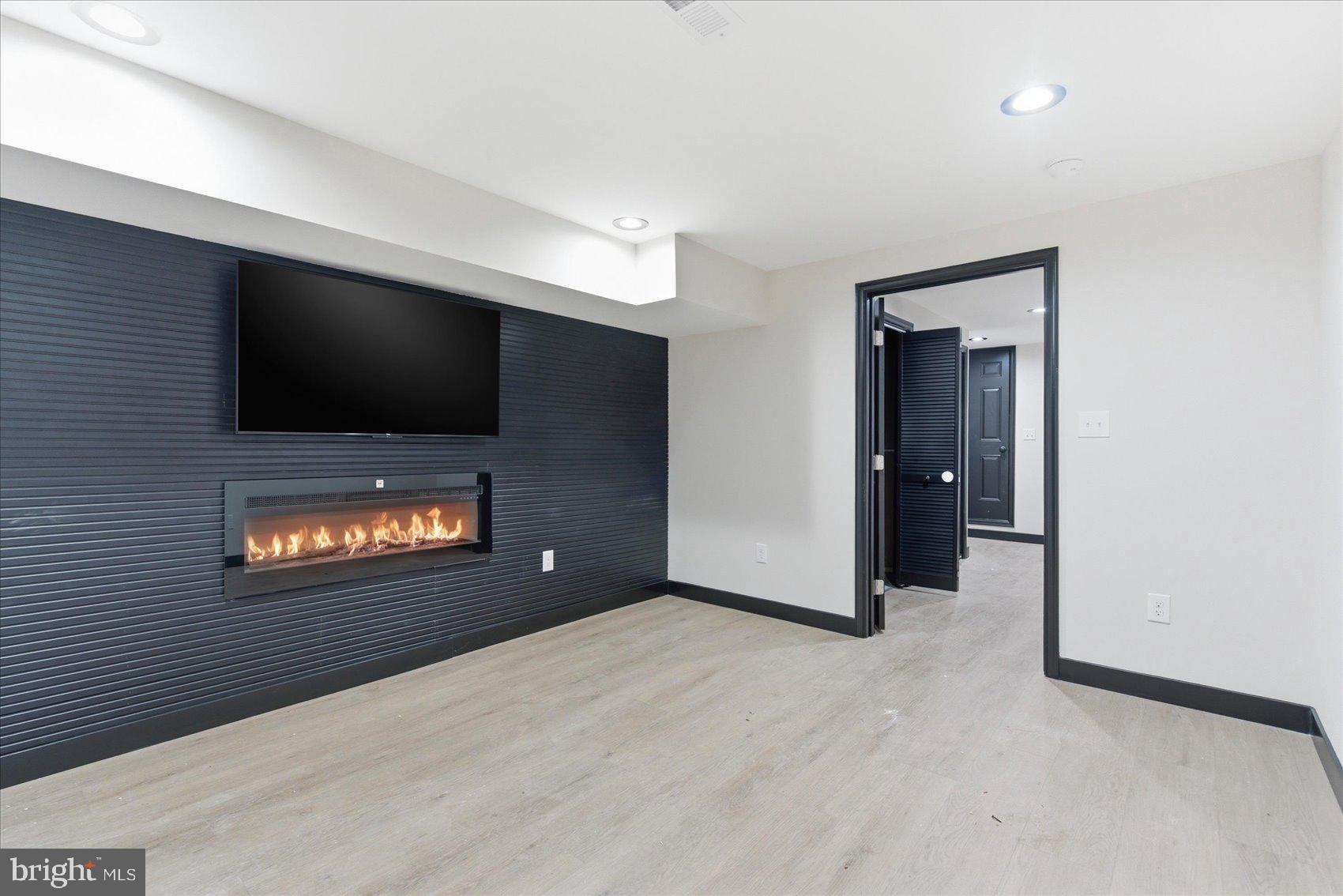 IRVINGTON - Residential