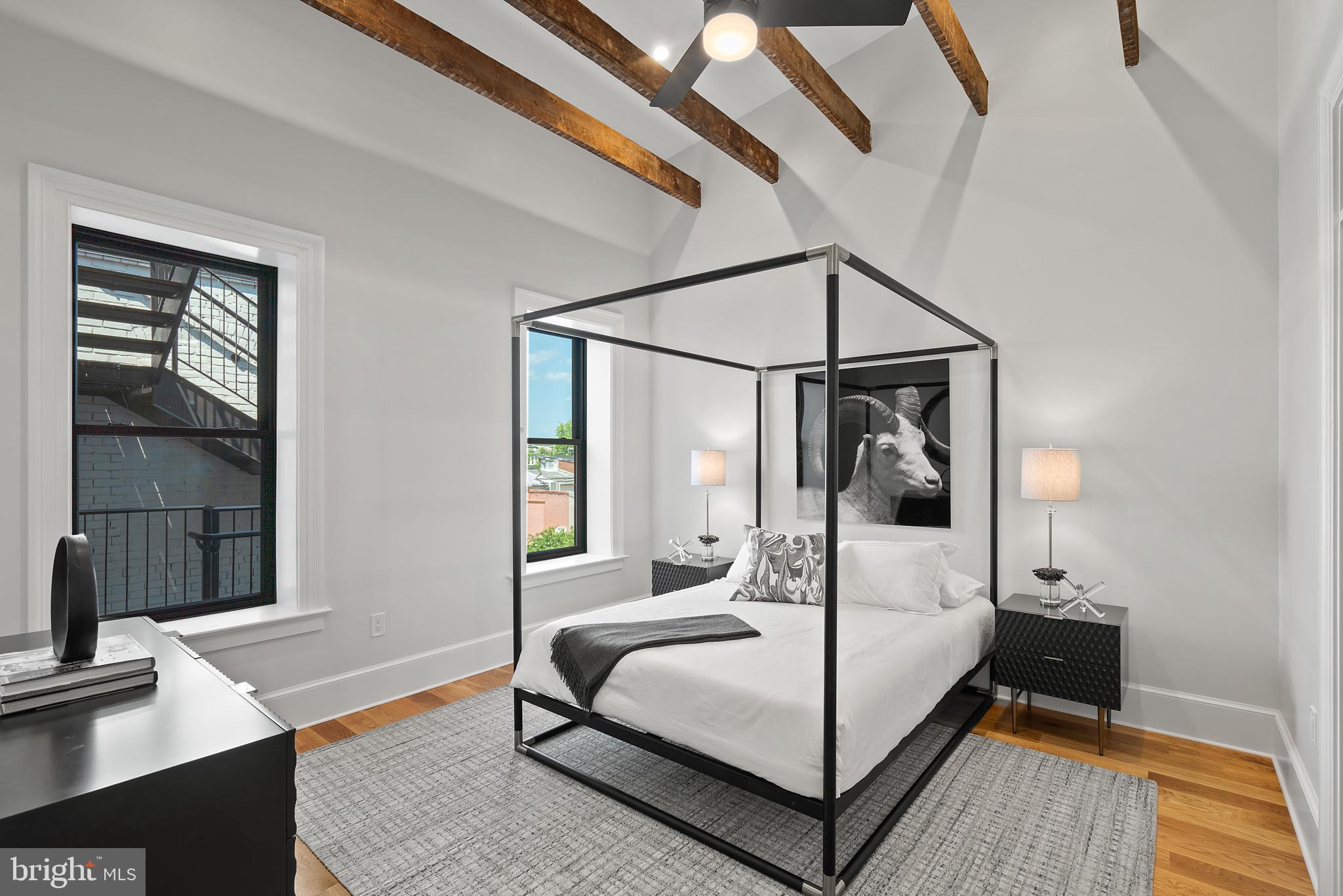 LOGAN CIRCLE - Residential