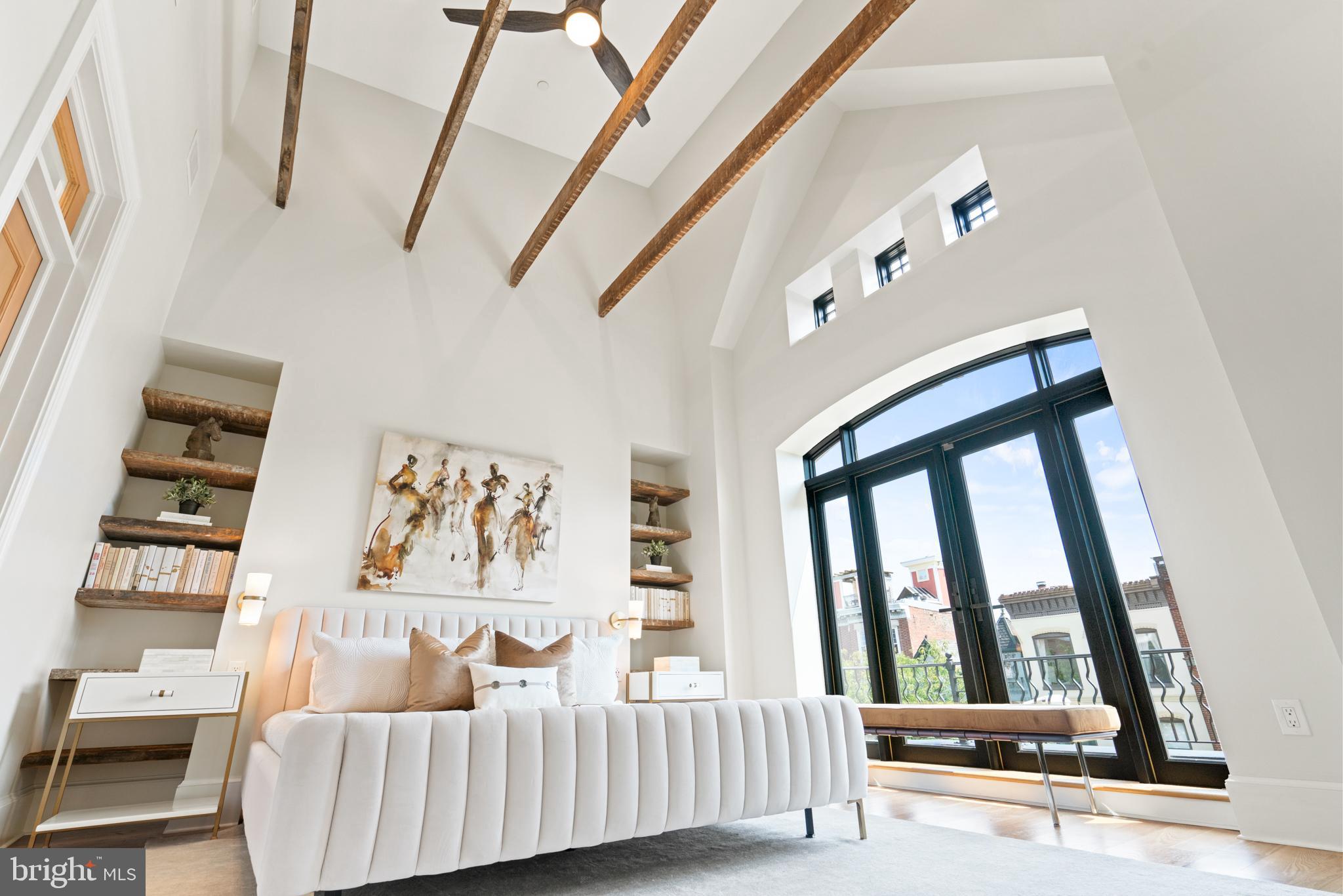 LOGAN CIRCLE - Residential