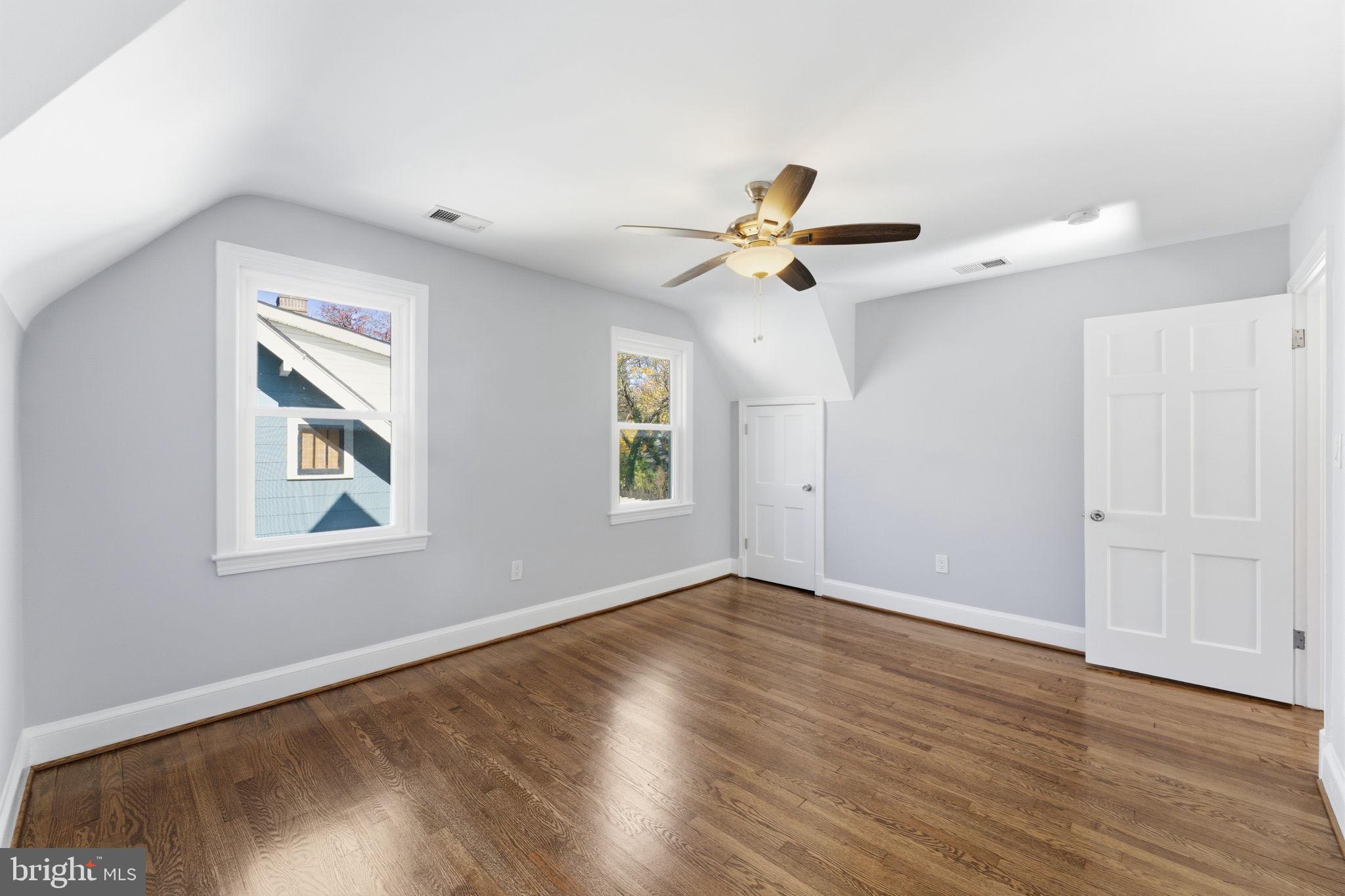 TAKOMA PARK - Residential