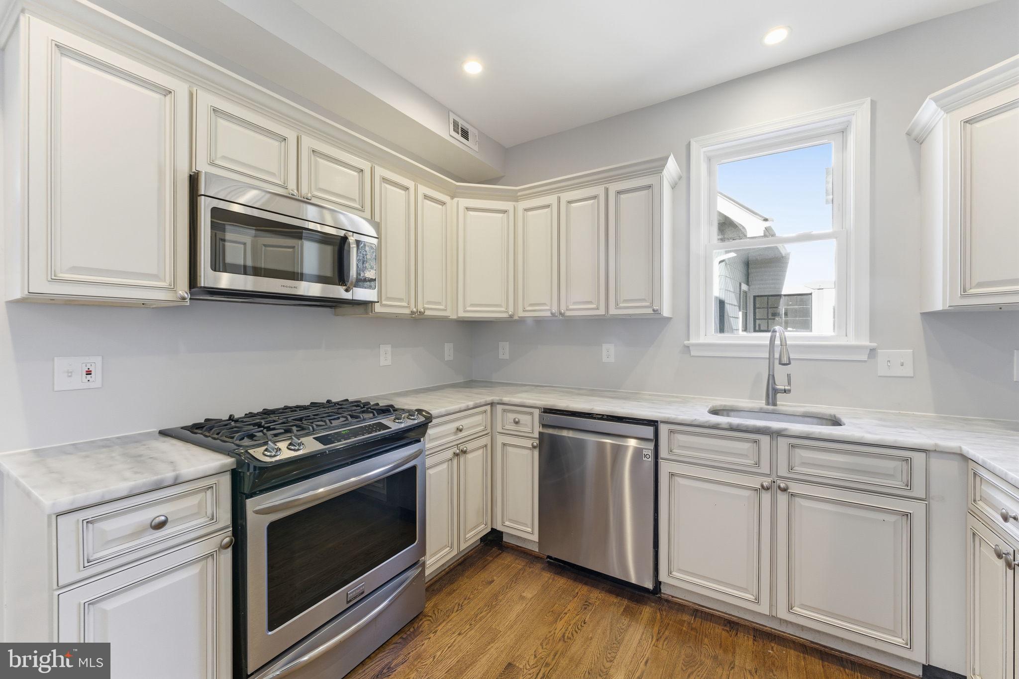 TAKOMA PARK - Residential