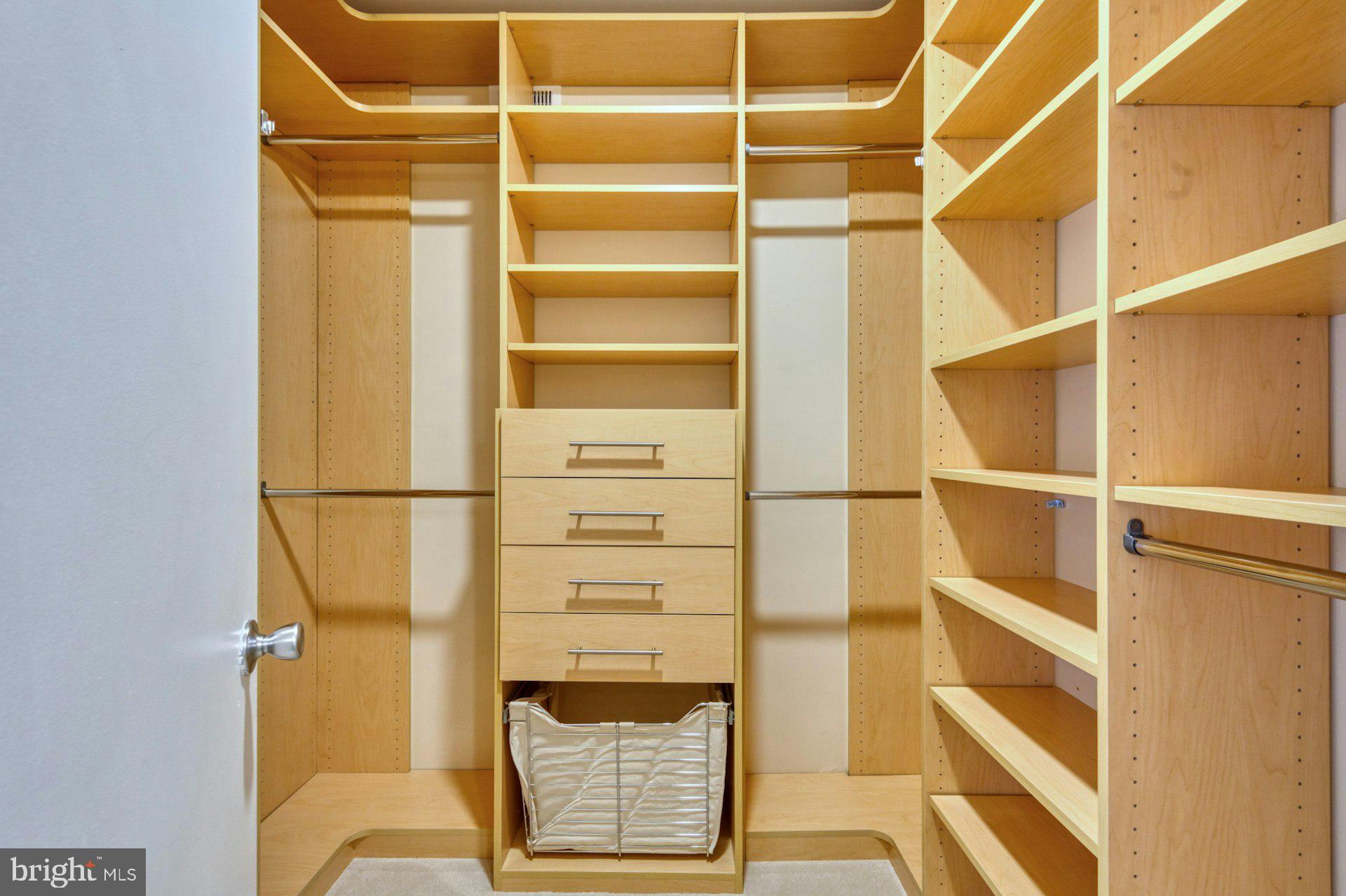 CHESTERFIELD MEWS - Residential