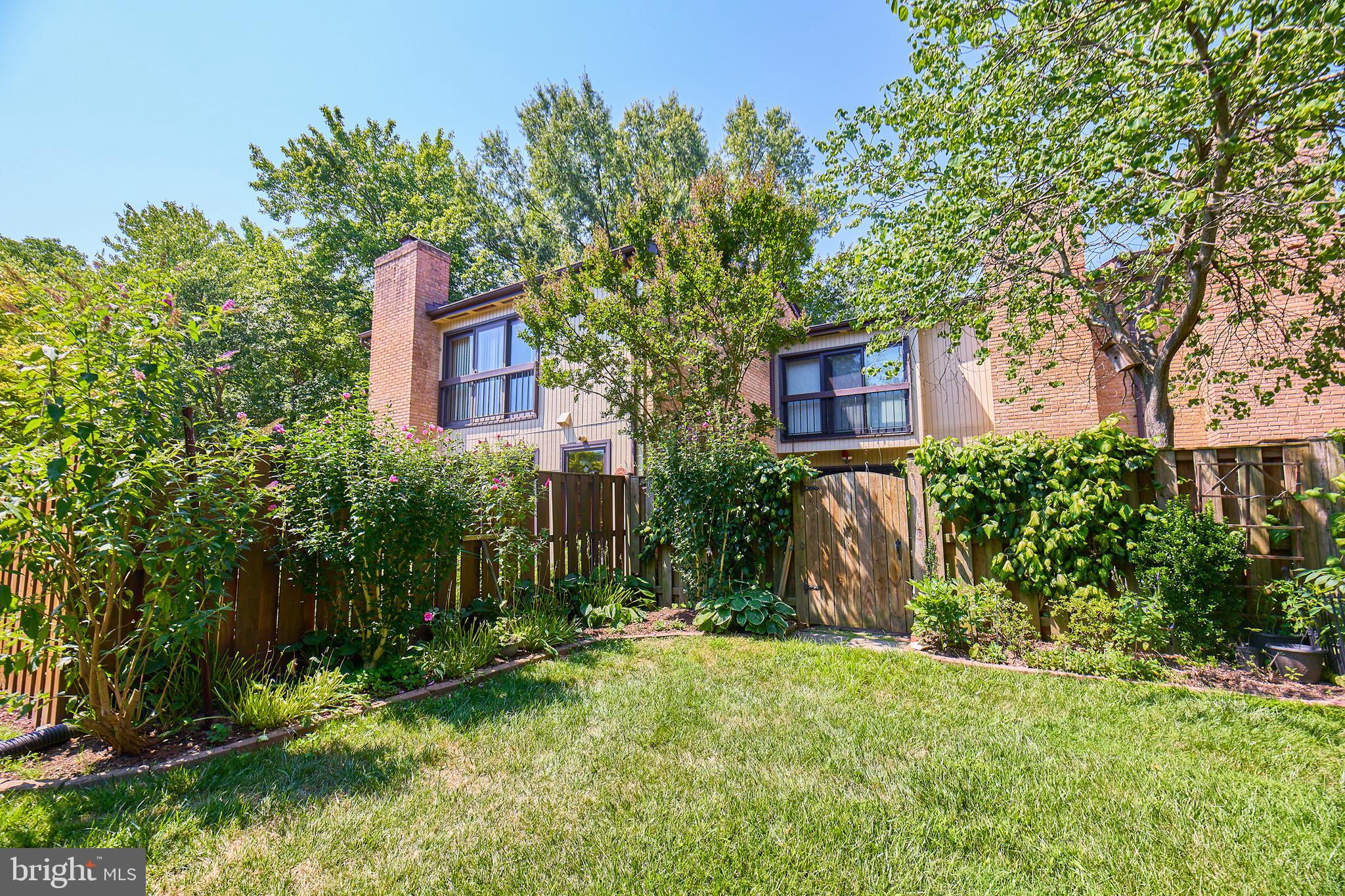 CHESTERFIELD MEWS - Residential