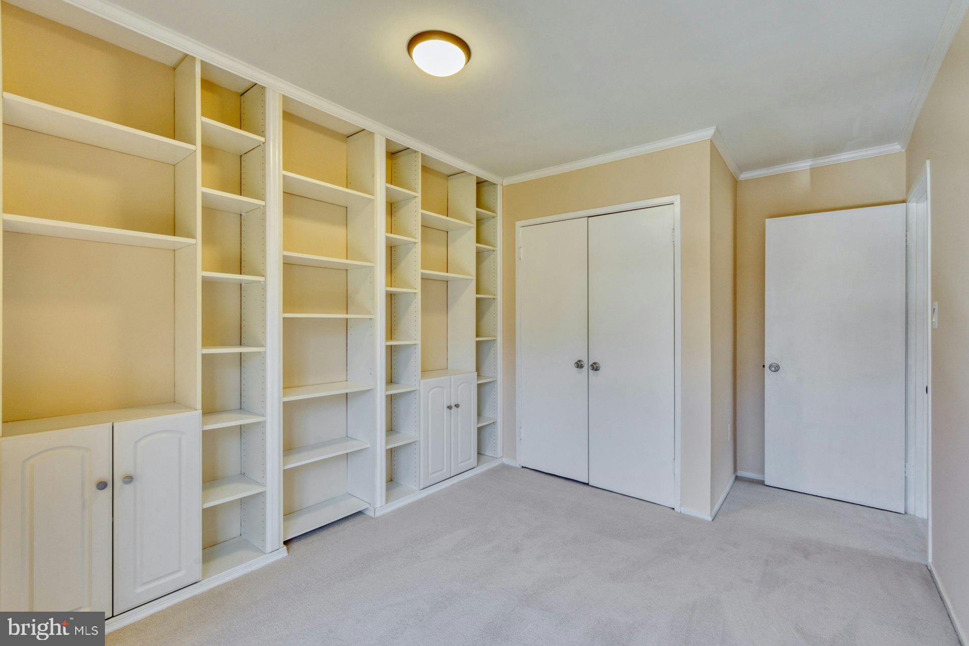 CHESTERFIELD MEWS - Residential