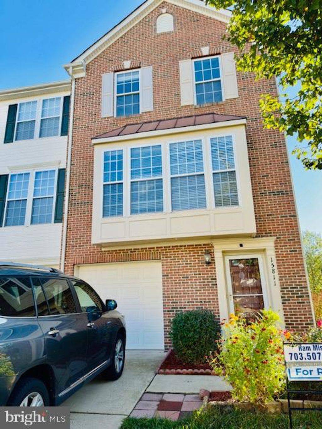 Photo of 15811 Bobolink Drive, WOODBRIDGE, VA 22191 (MLS # VAPW2106794)