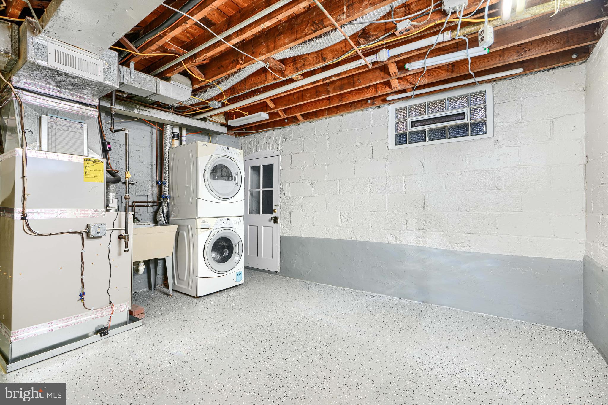 RIDGELEIGH - Residential