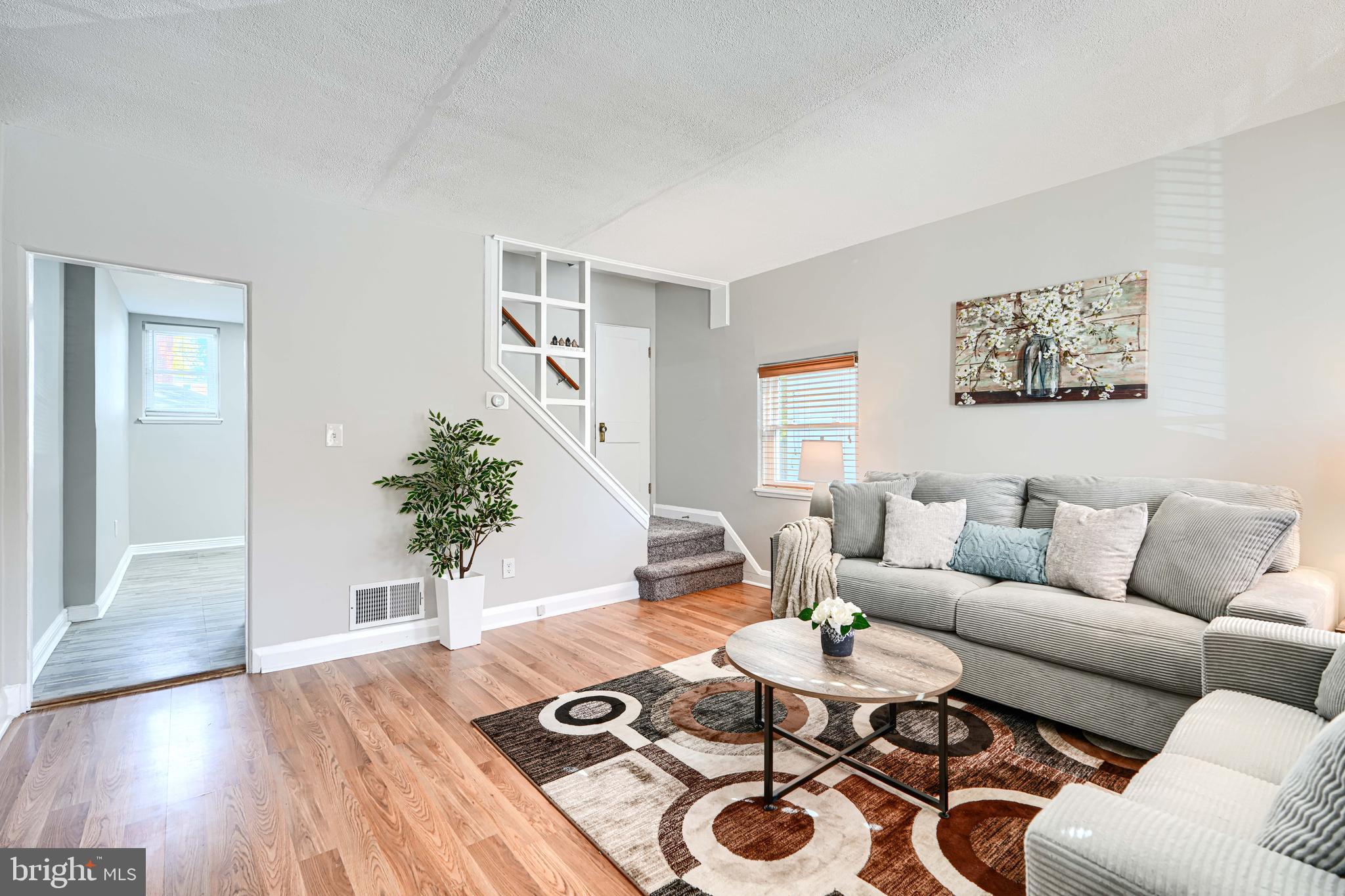 RIDGELEIGH - Residential