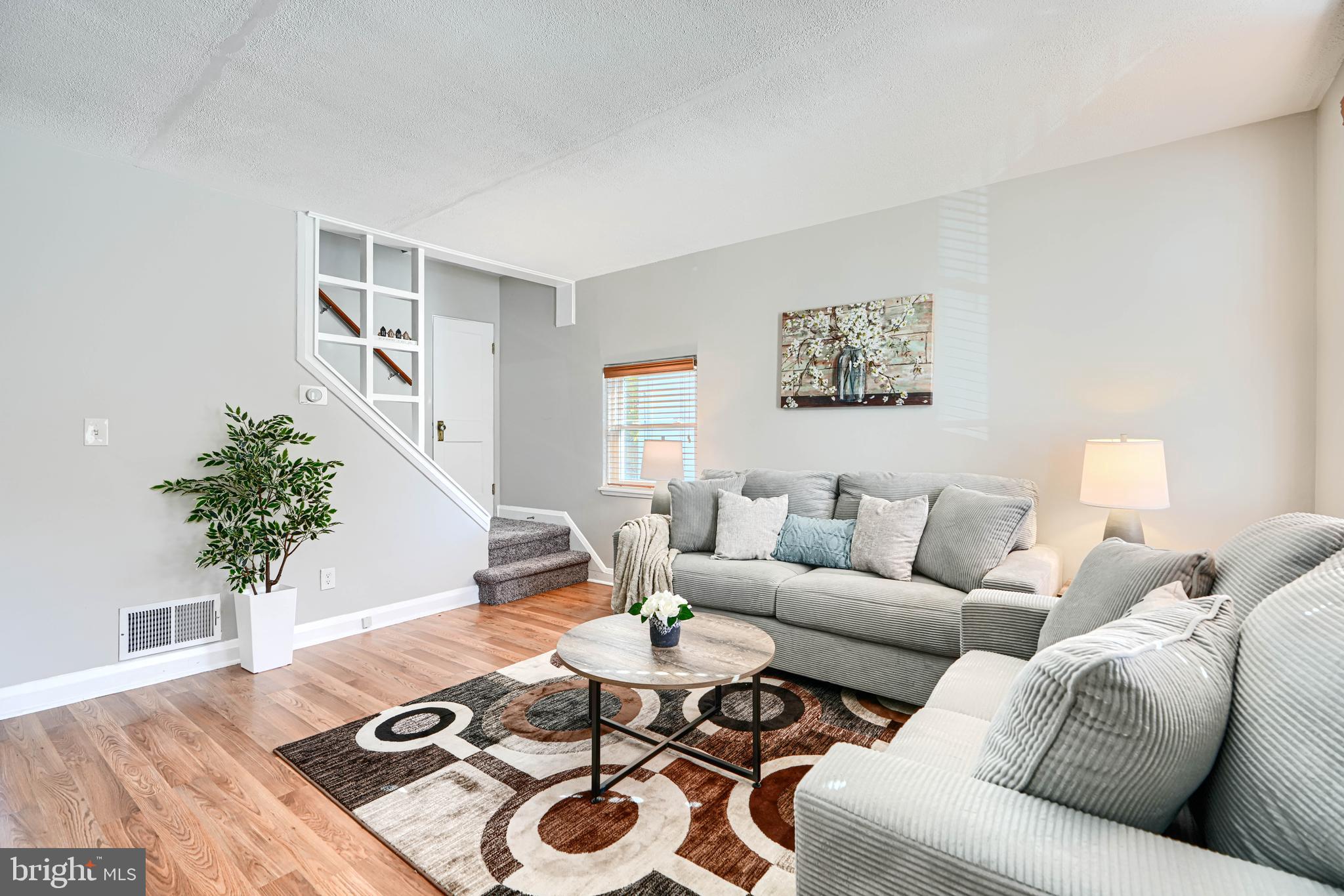 RIDGELEIGH - Residential