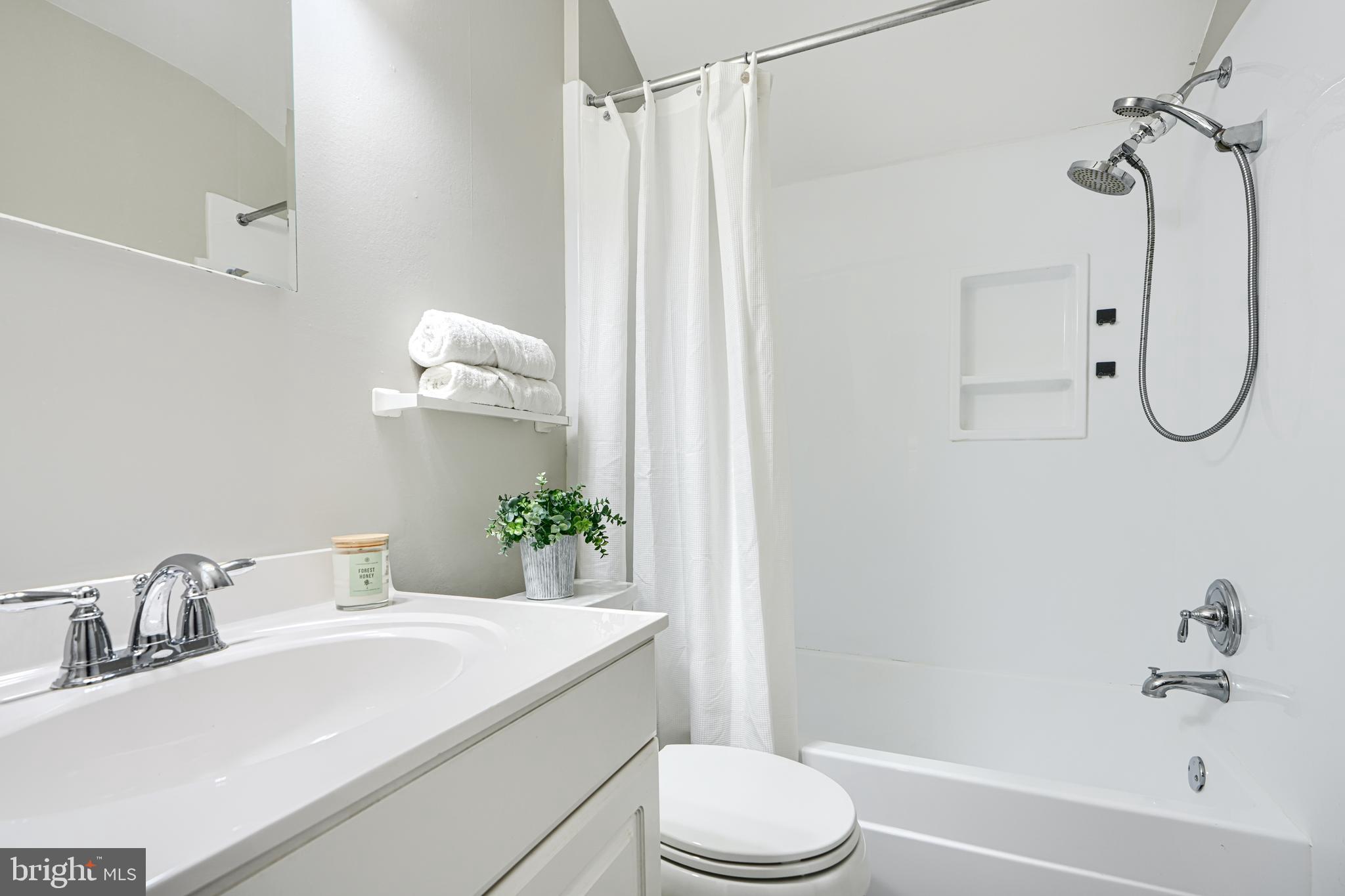 RIDGELEIGH - Residential