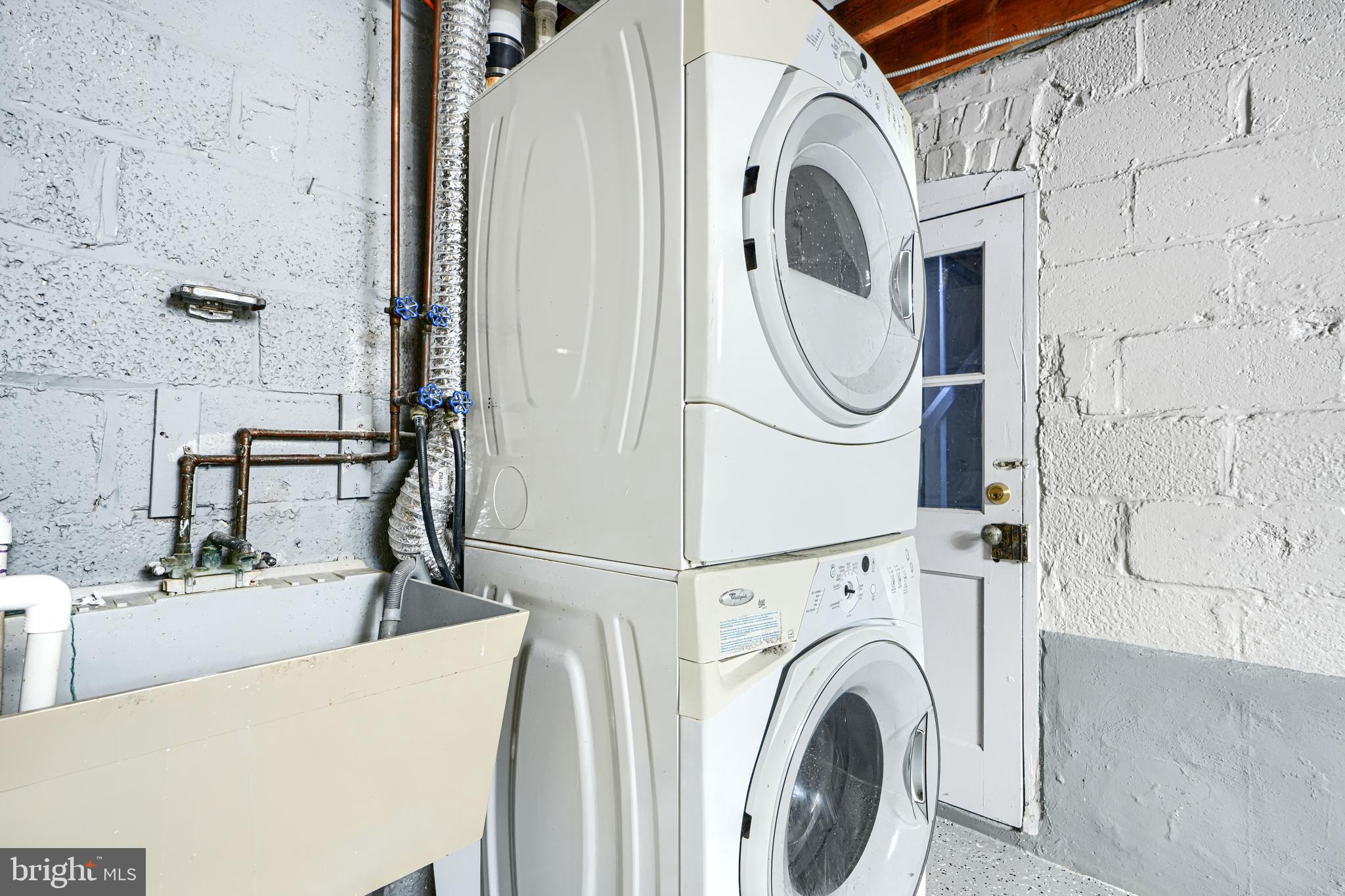 RIDGELEIGH - Residential