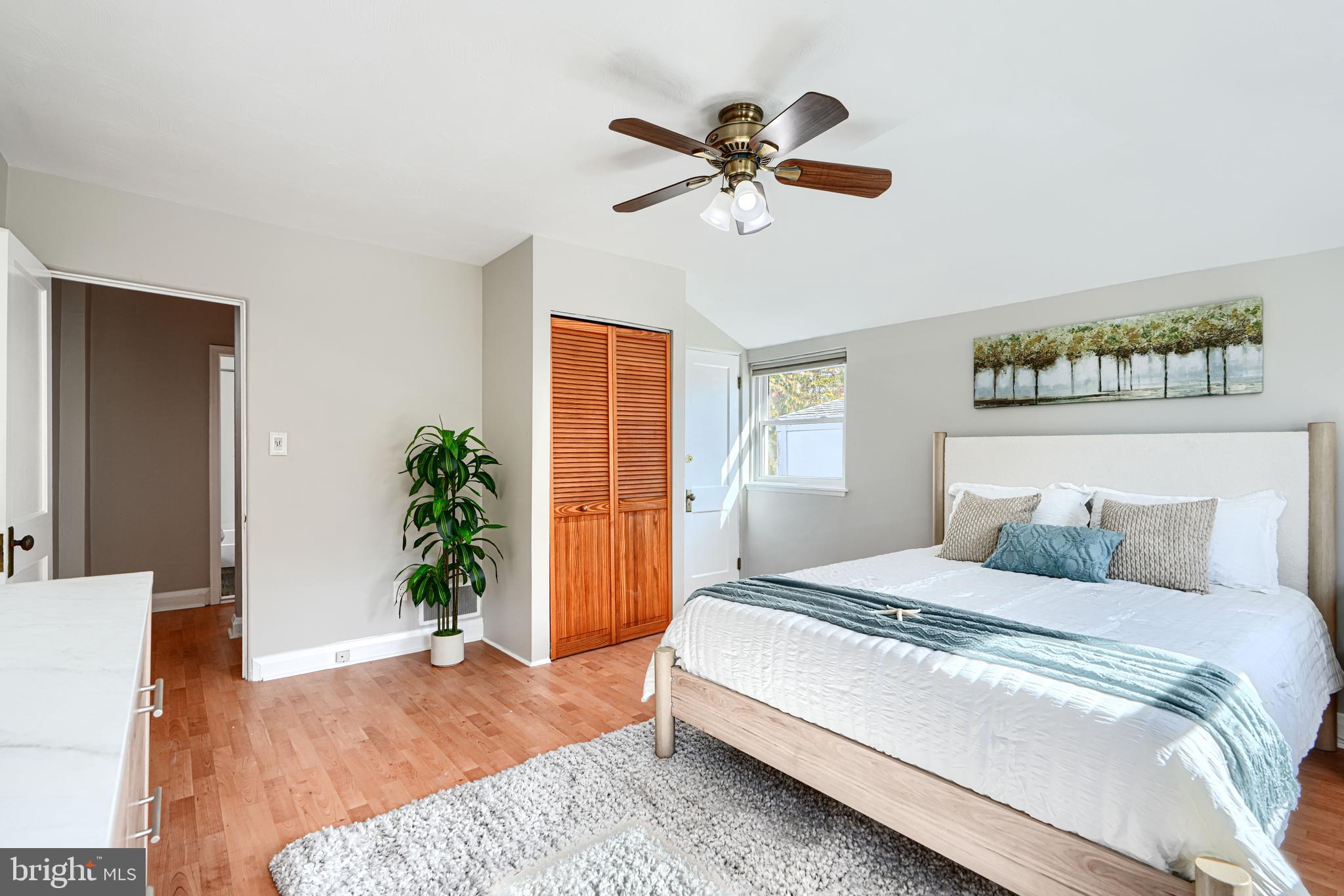 RIDGELEIGH - Residential