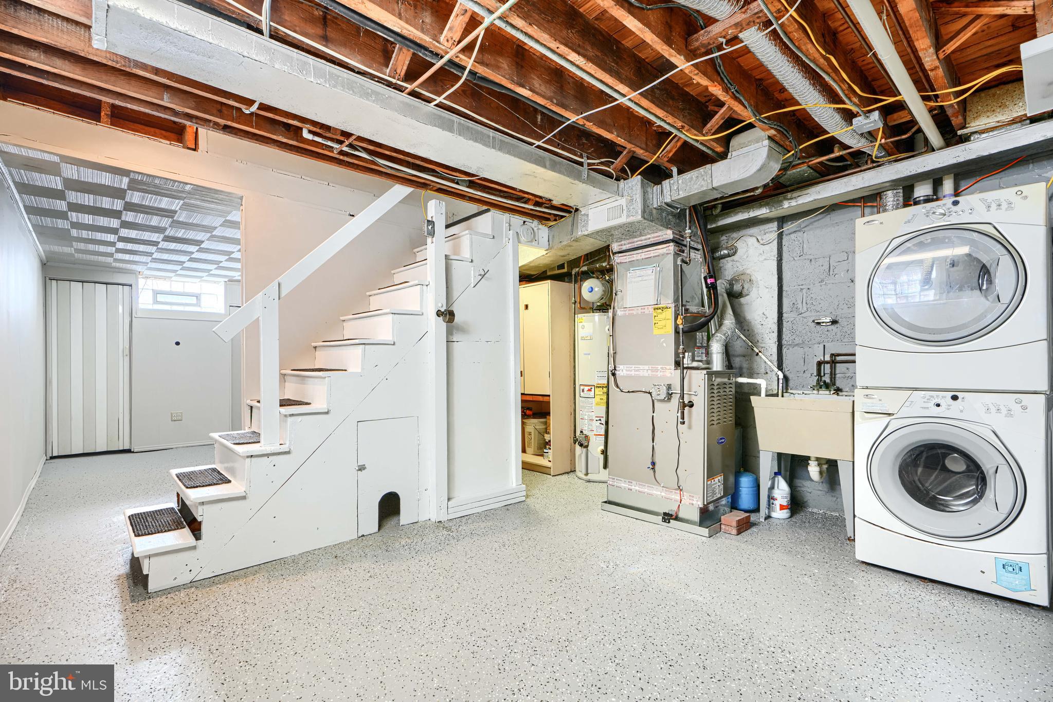 RIDGELEIGH - Residential