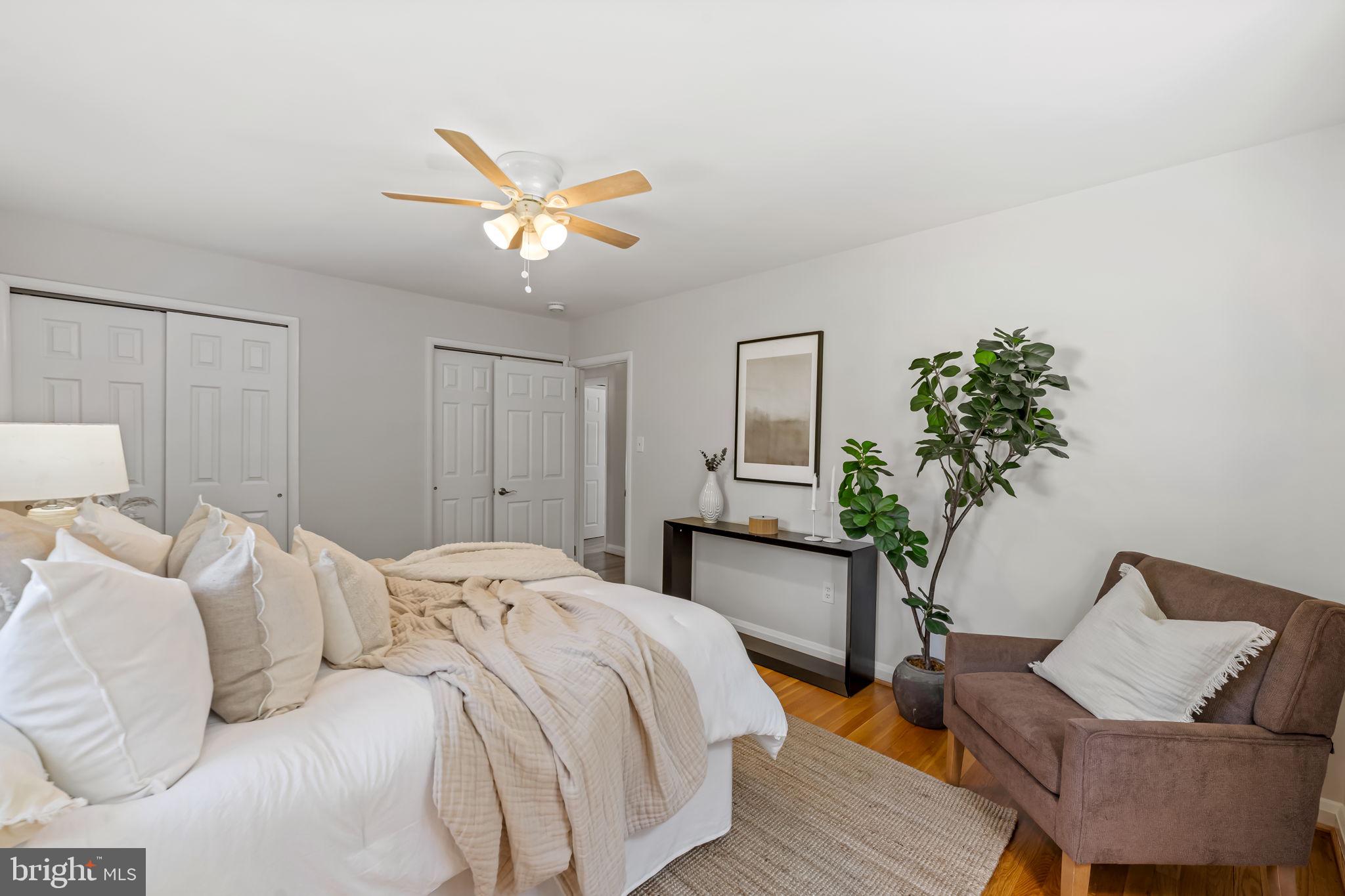 ROLLINGWOOD - Residential