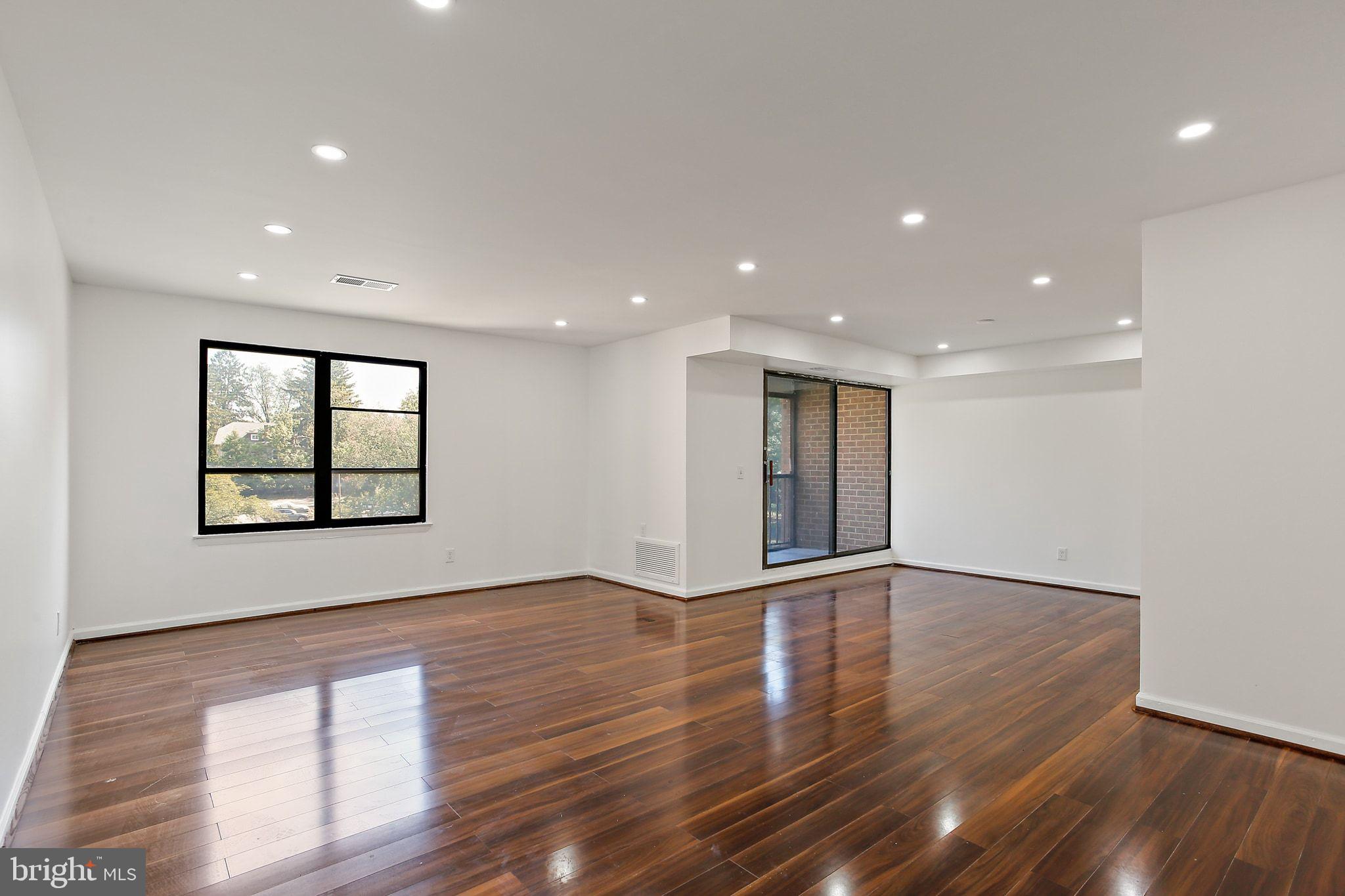 THE ELMONT - Residential