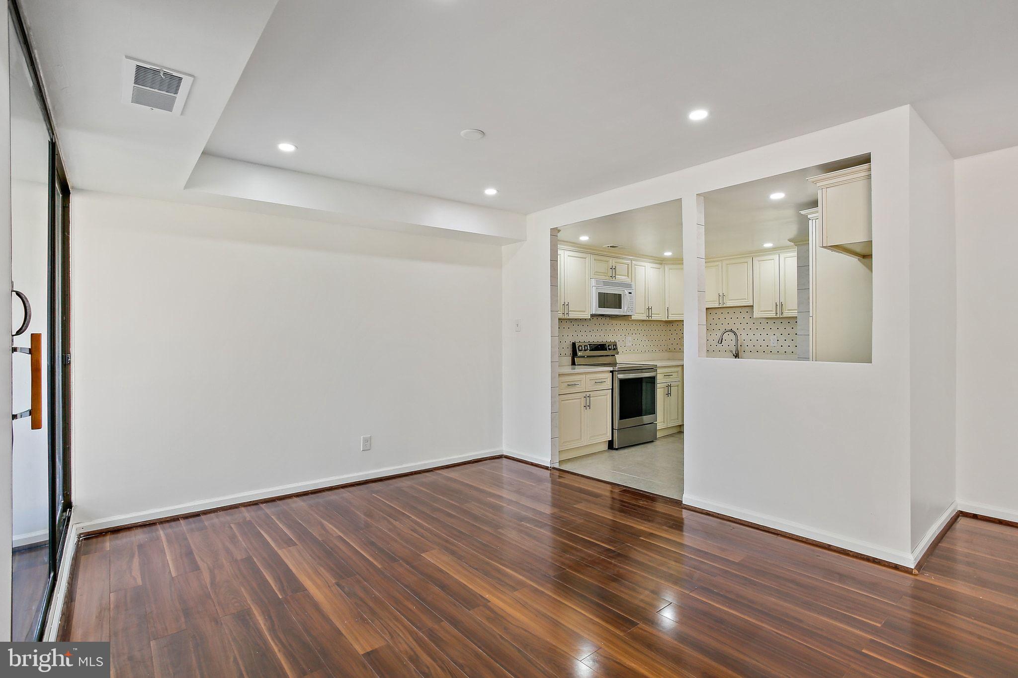 THE ELMONT - Residential