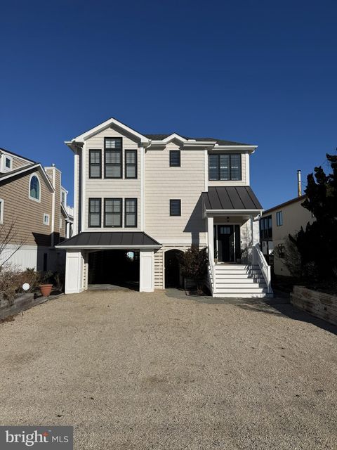 7 W ESSEX STREET FENWICK ISLAND DE 19944