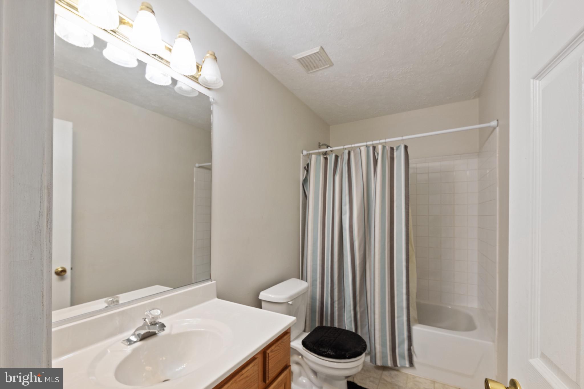 MANCHESTER FARMS - Residential