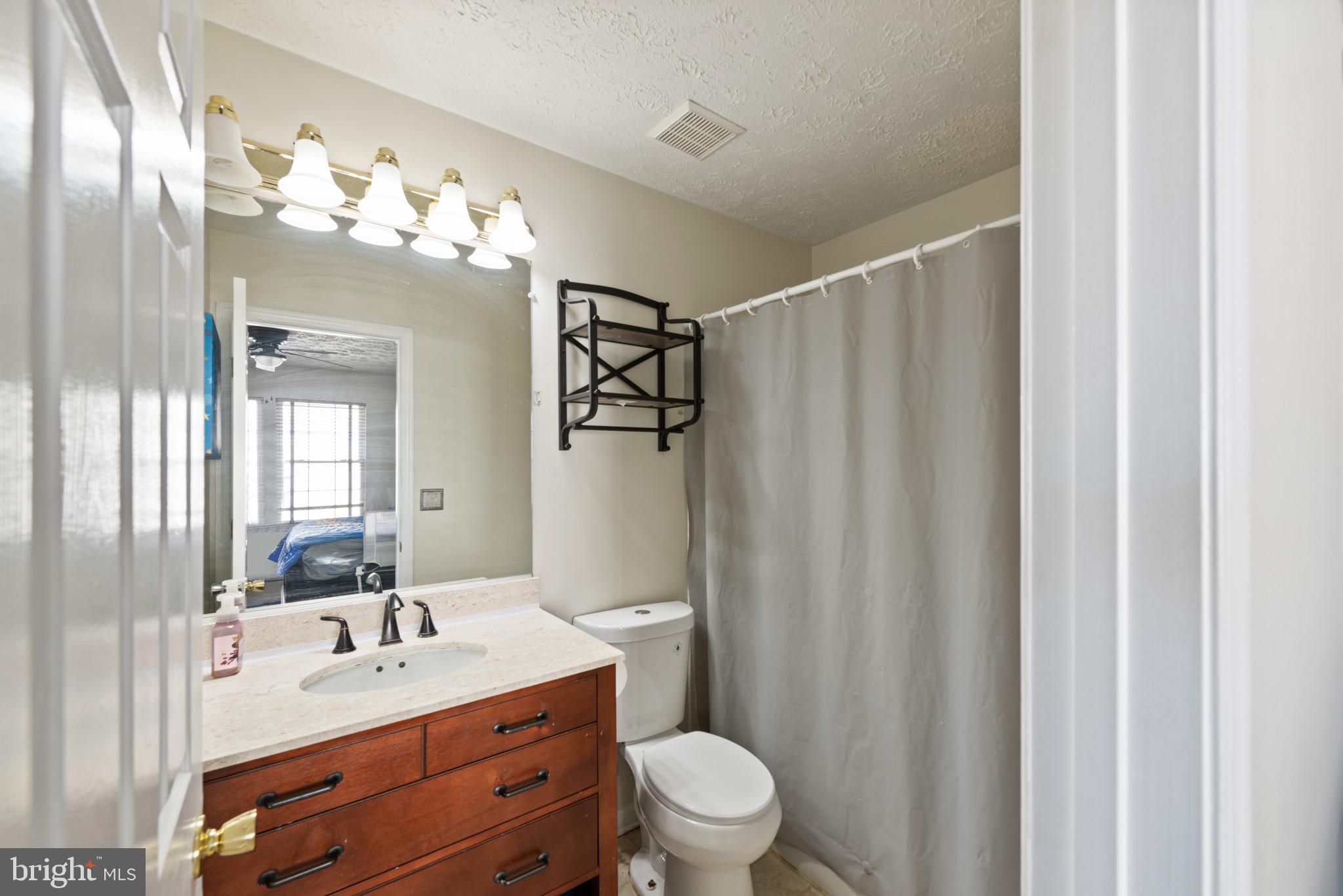 MANCHESTER FARMS - Residential