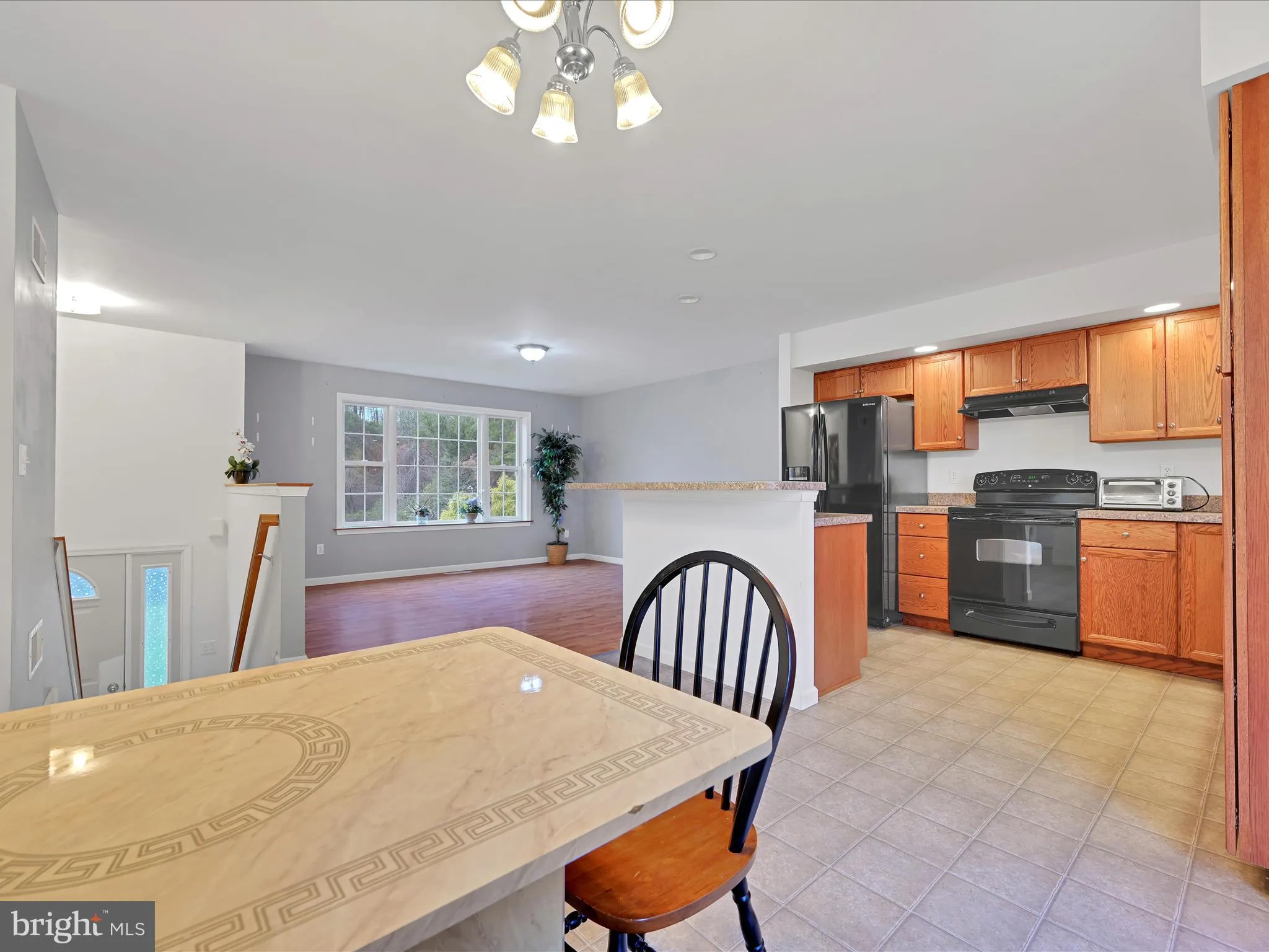 Auburn, Pennsylvania 17922, United States, 2 Bedrooms Bedrooms, ,2 BathroomsBathrooms,Residential,Pending,108157