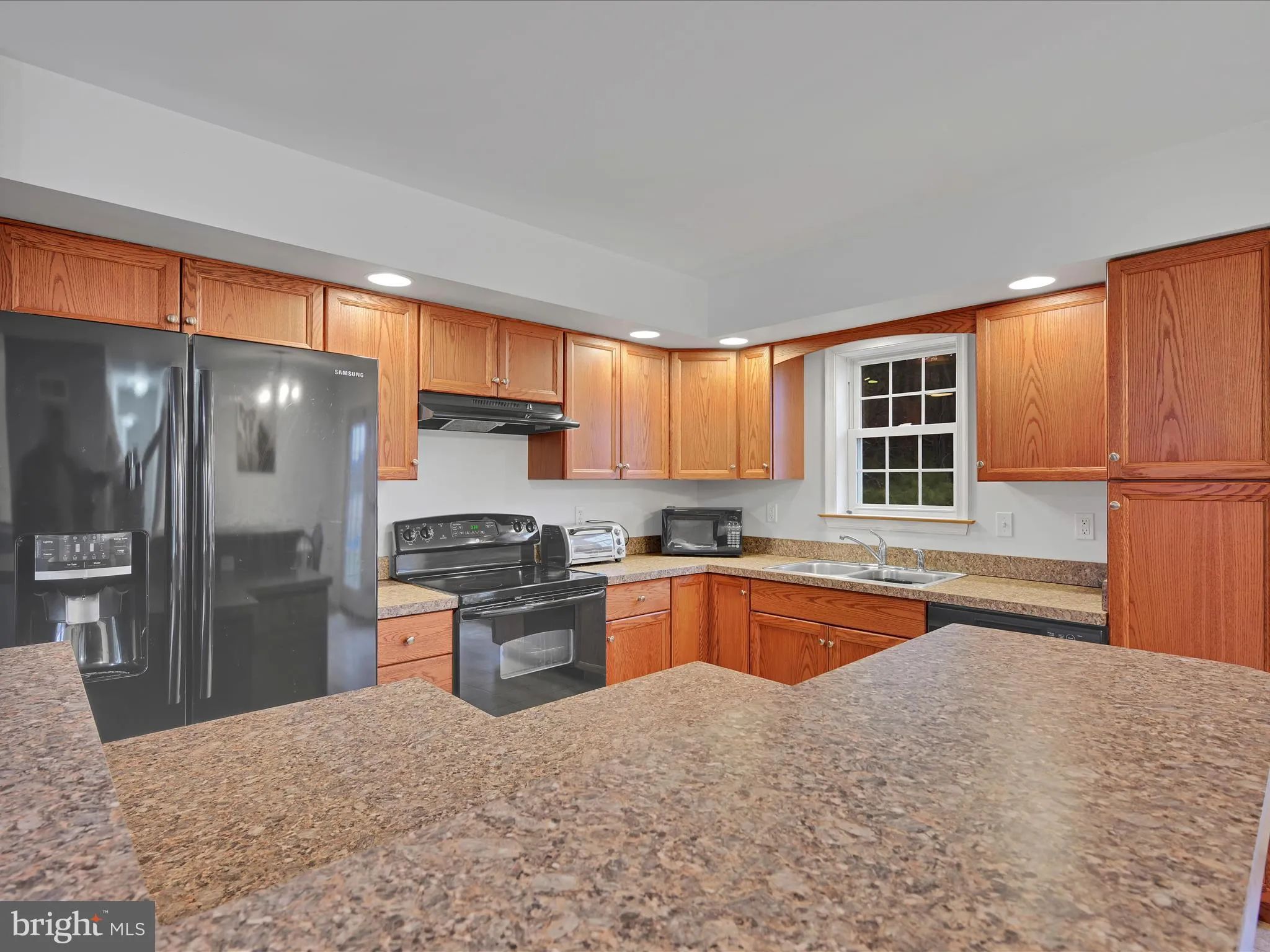 Auburn, Pennsylvania 17922, United States, 2 Bedrooms Bedrooms, ,2 BathroomsBathrooms,Residential,Pending,108157