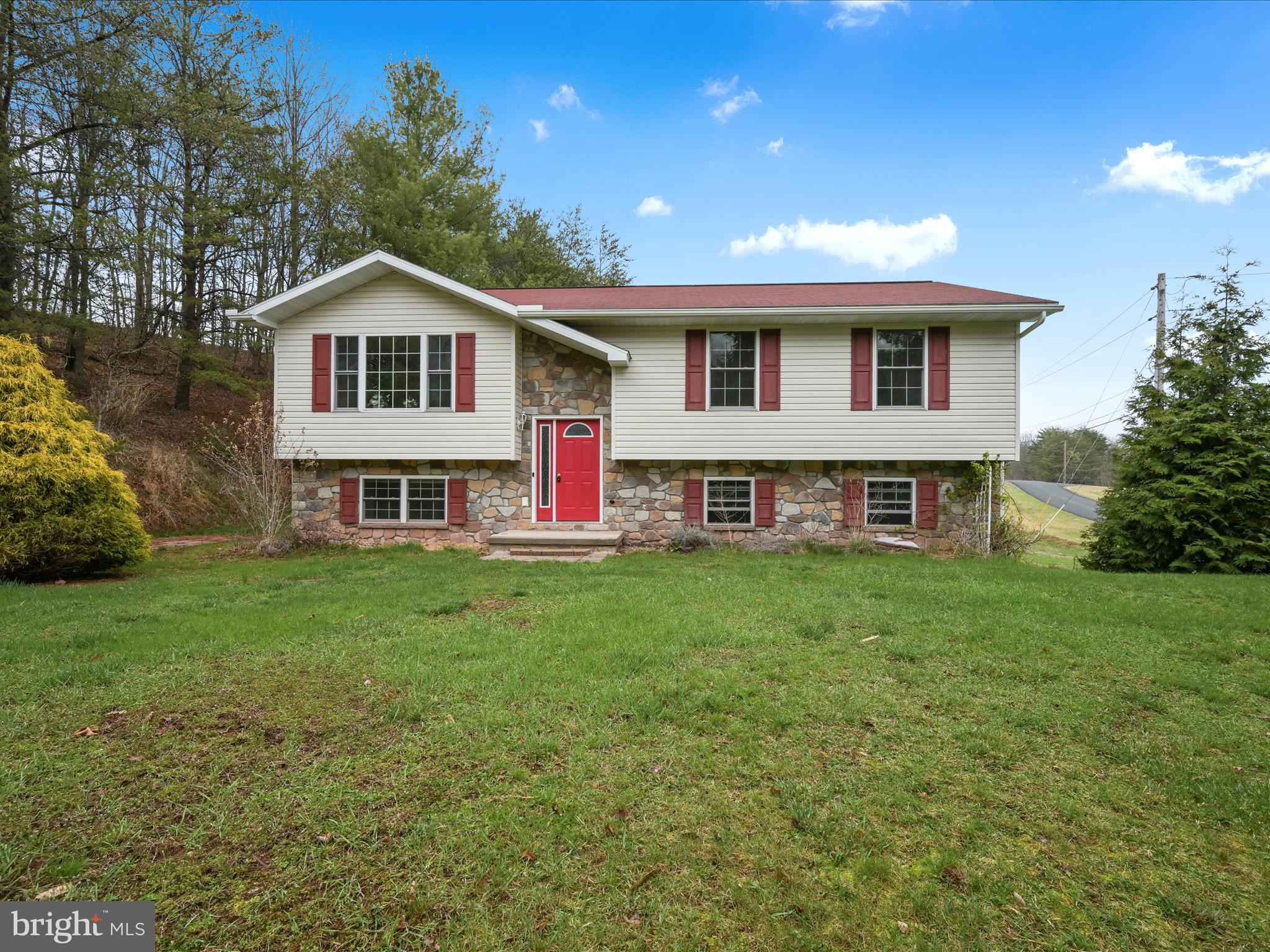 LAKE WYNONAH - Residential